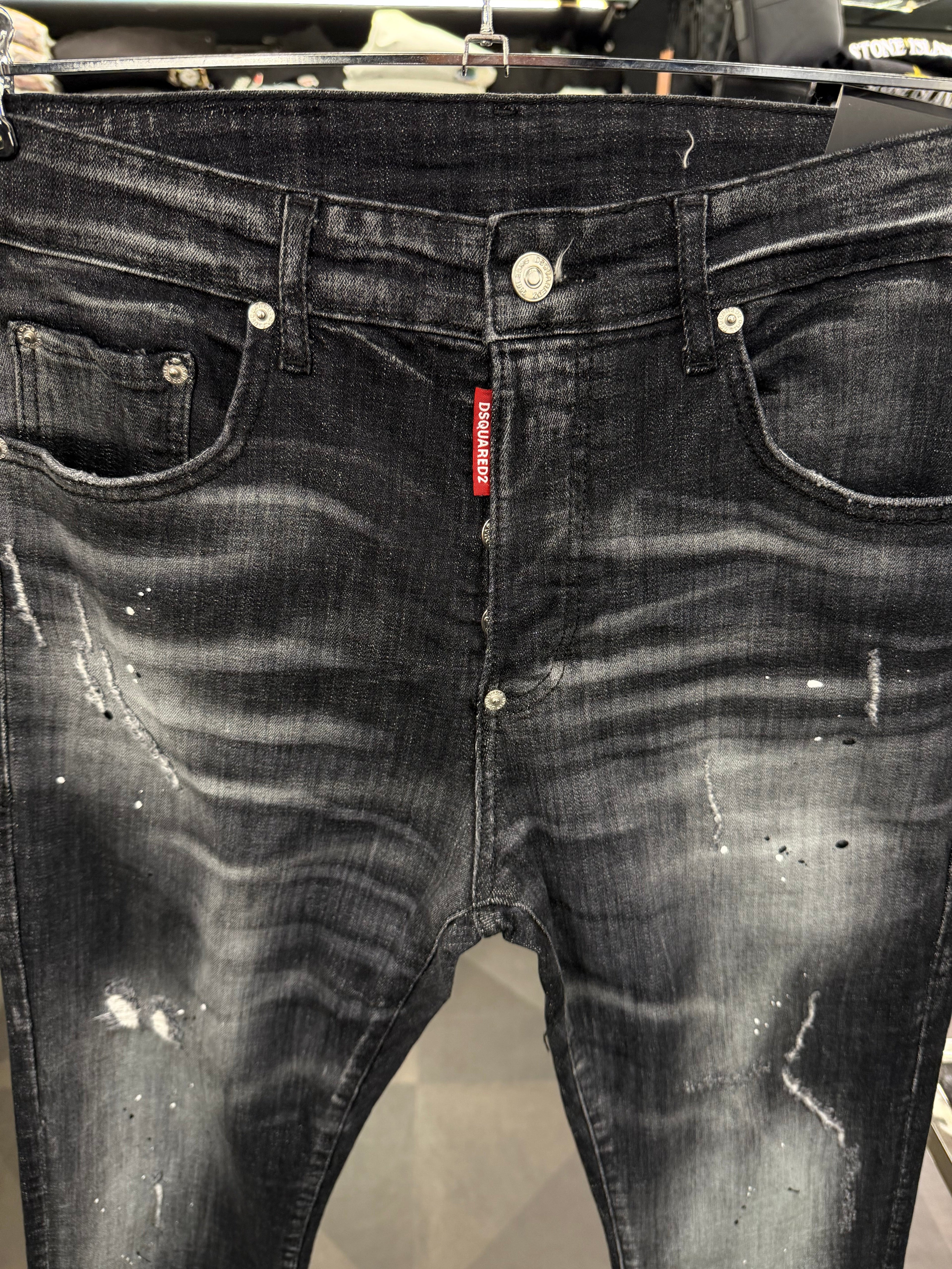 DSQ2  - JEAN 107