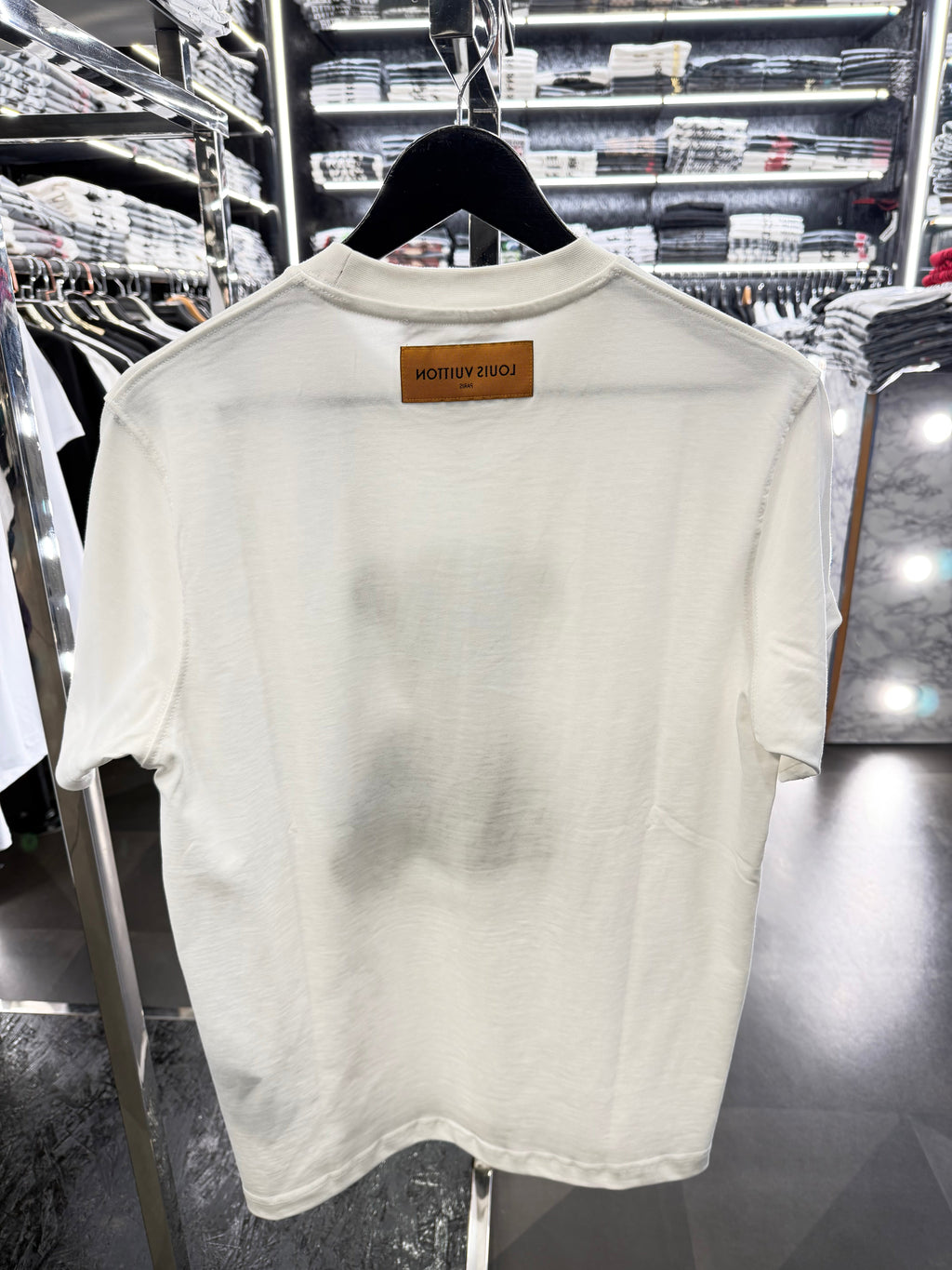 LOUIS VUITTON - T-SHIRT NEW IN