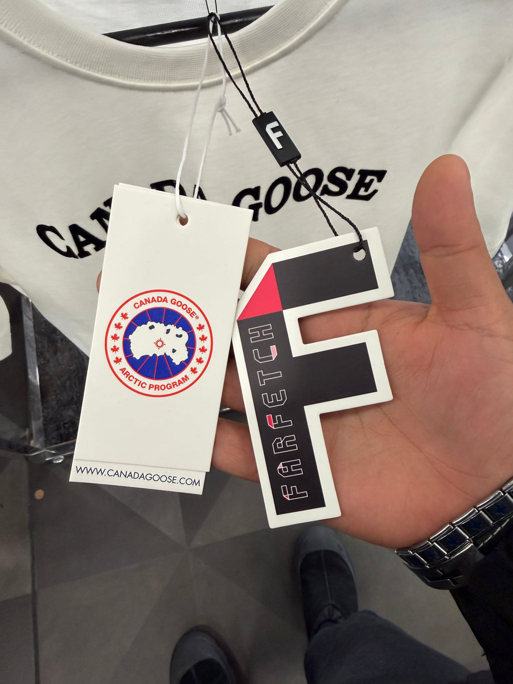 T-SHIRT NEW IN