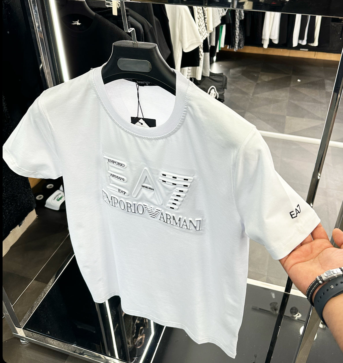 EA7 T-SHIRT