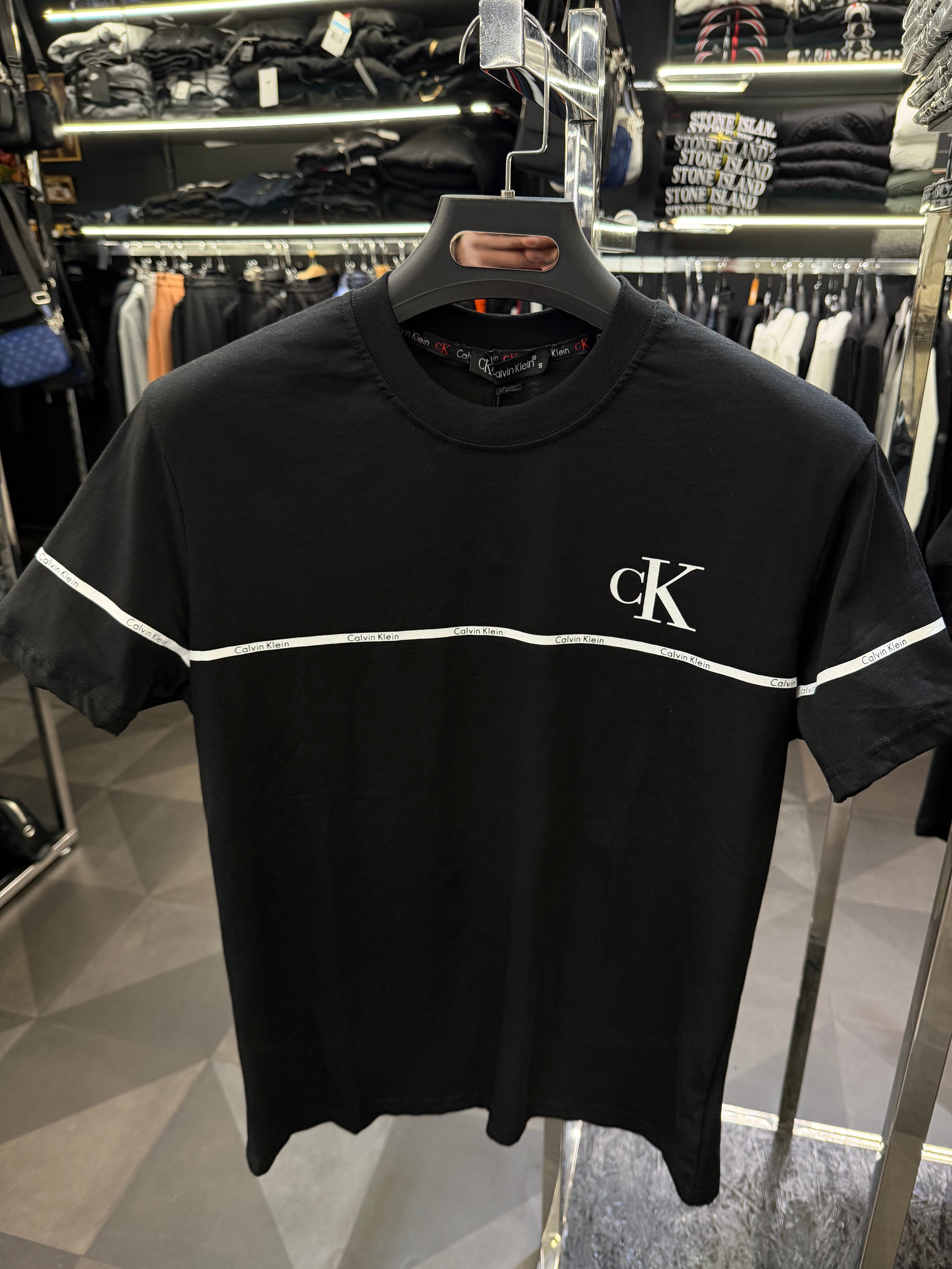 CALVIN KLEIN T-SHIRT 3A QUALITY