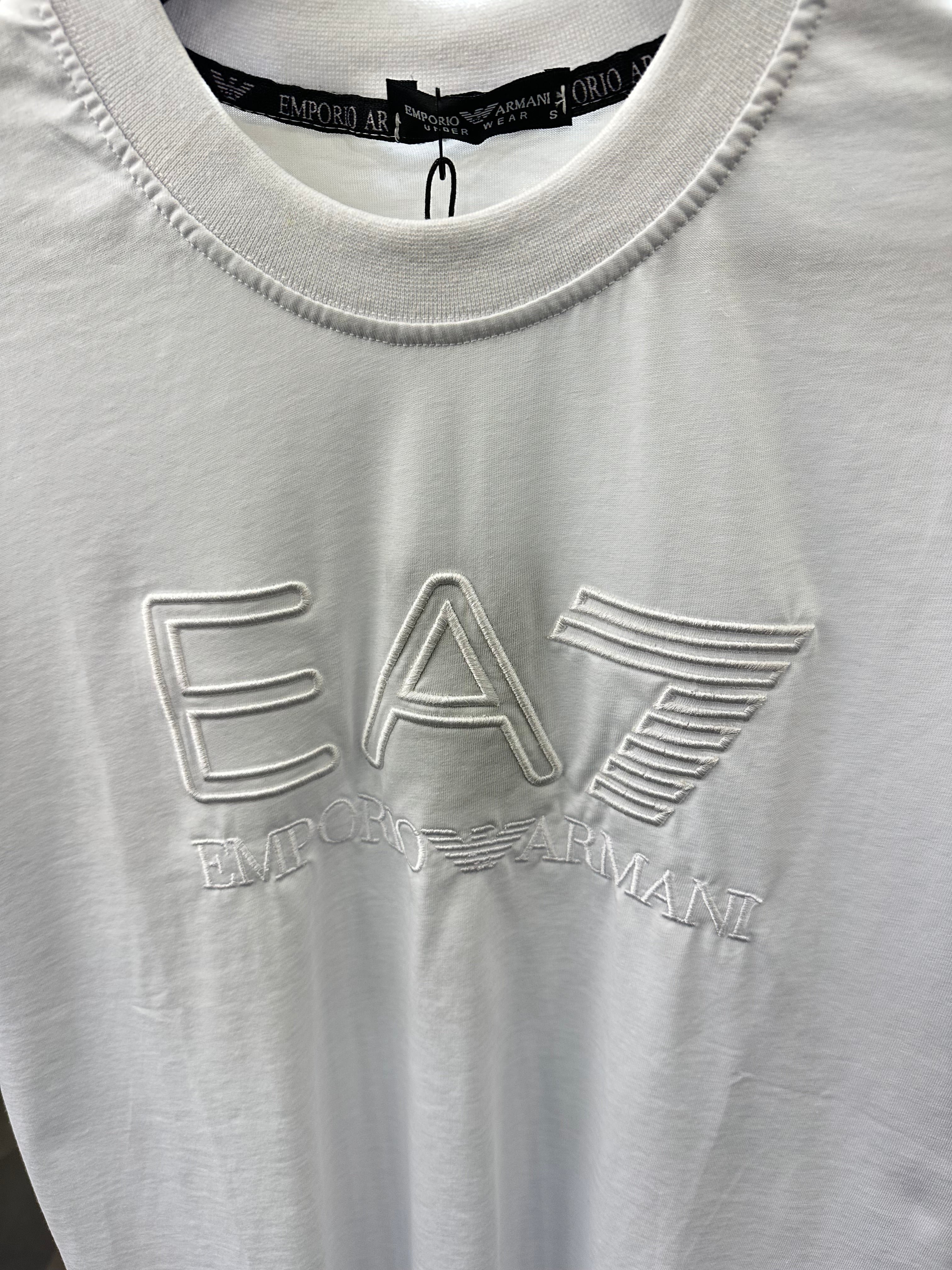 EA7 T-SHIRT NEW IN CODE