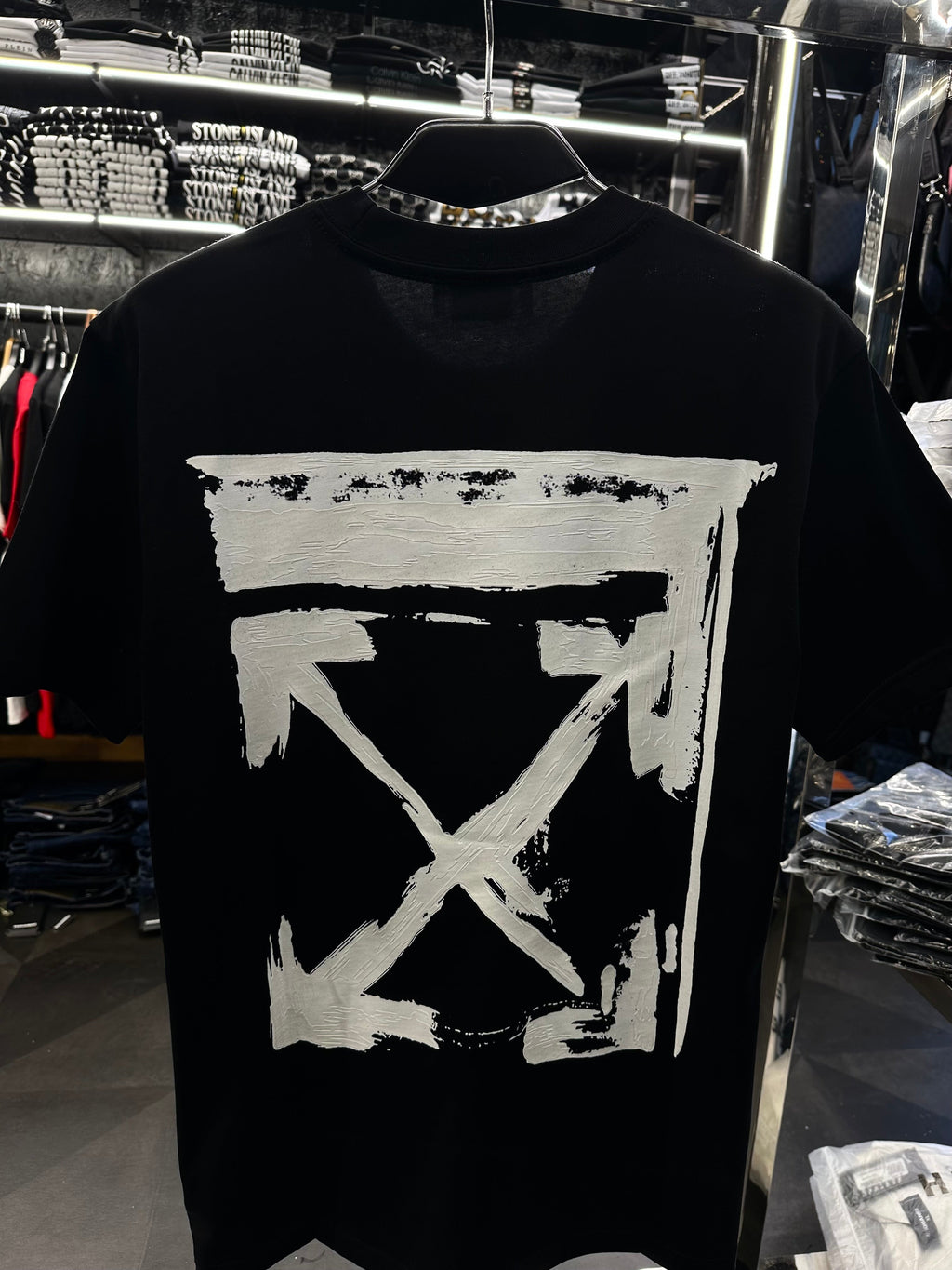 OFF WHITE  - T-SHIRT NEW IN