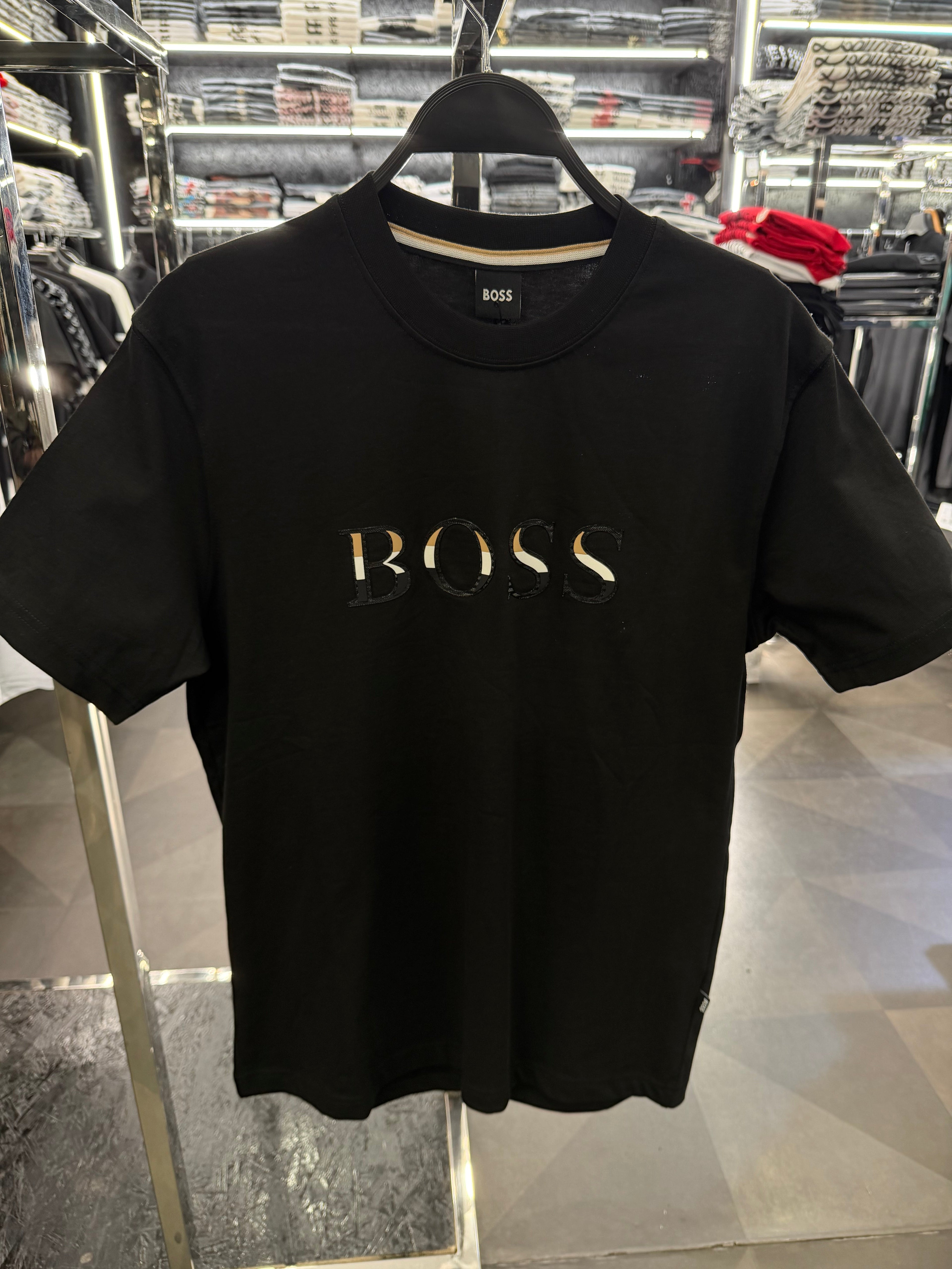 BOSS - T-SHIRT NEW IN