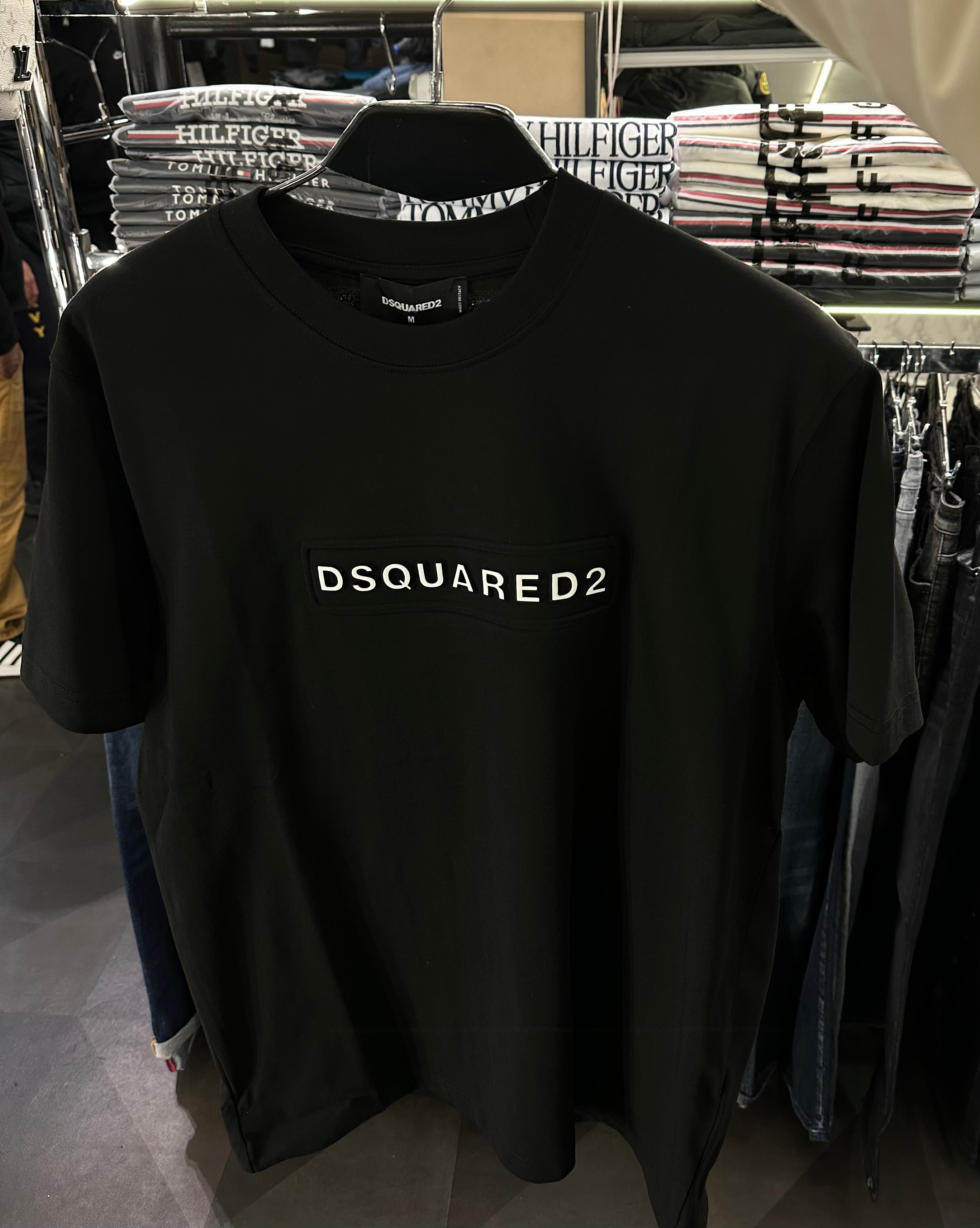 DSQ2  T-SHIRT 3A QUALITY