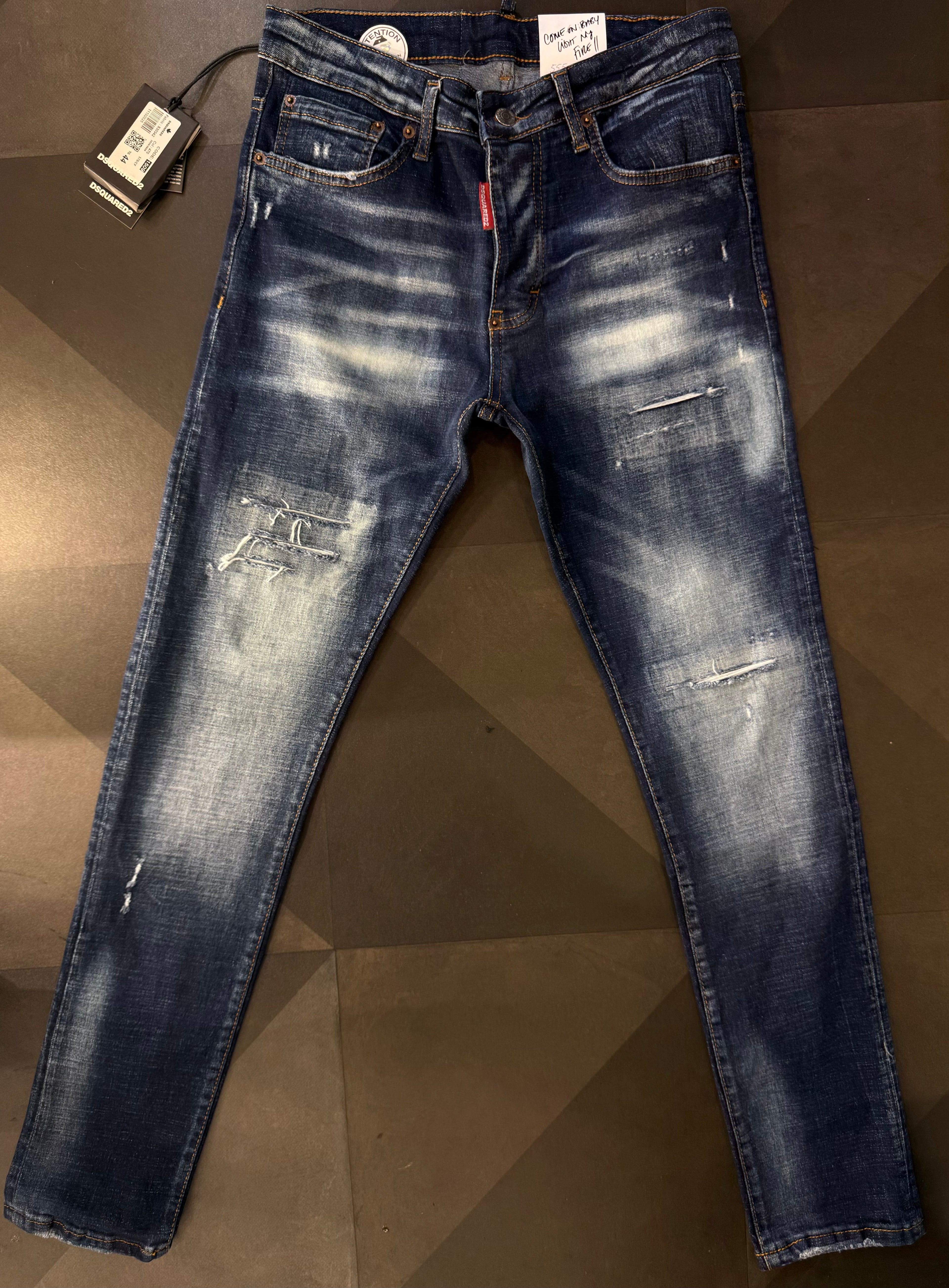 DSQ2 - JEAN 082