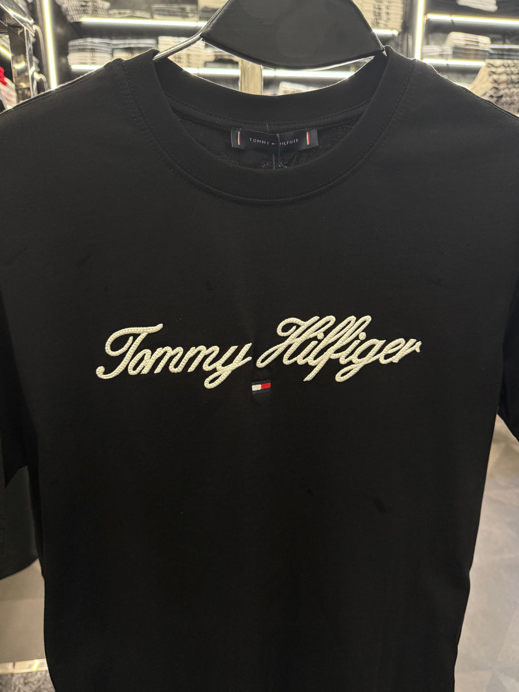 TOMMY HILFIGER T-SHIRT 3A QUALITY