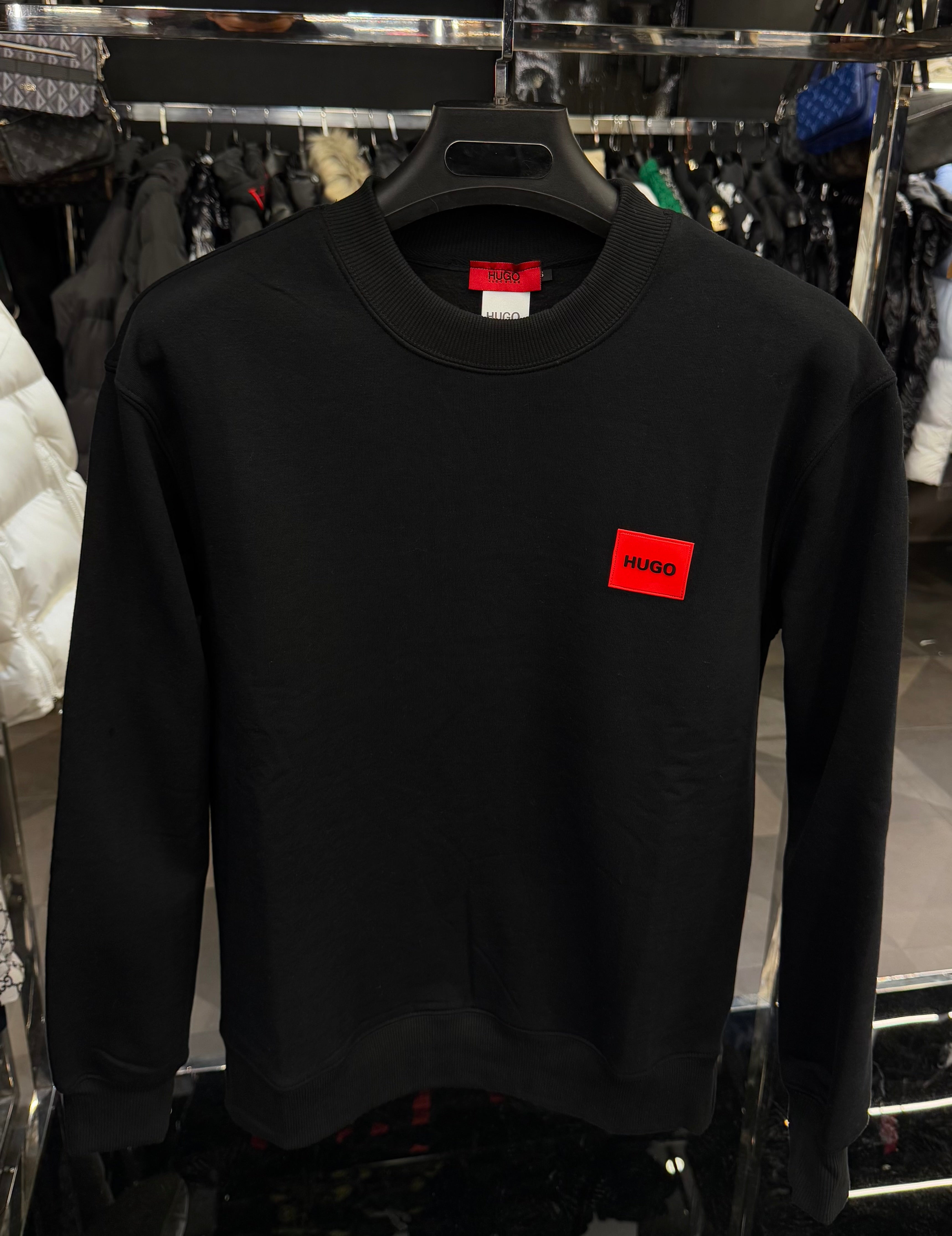 HUGO BOSS - ΦΟΥΤΕΡ OFFERS
