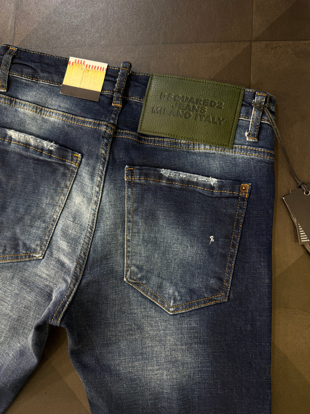 DSQ2 - JEAN 082