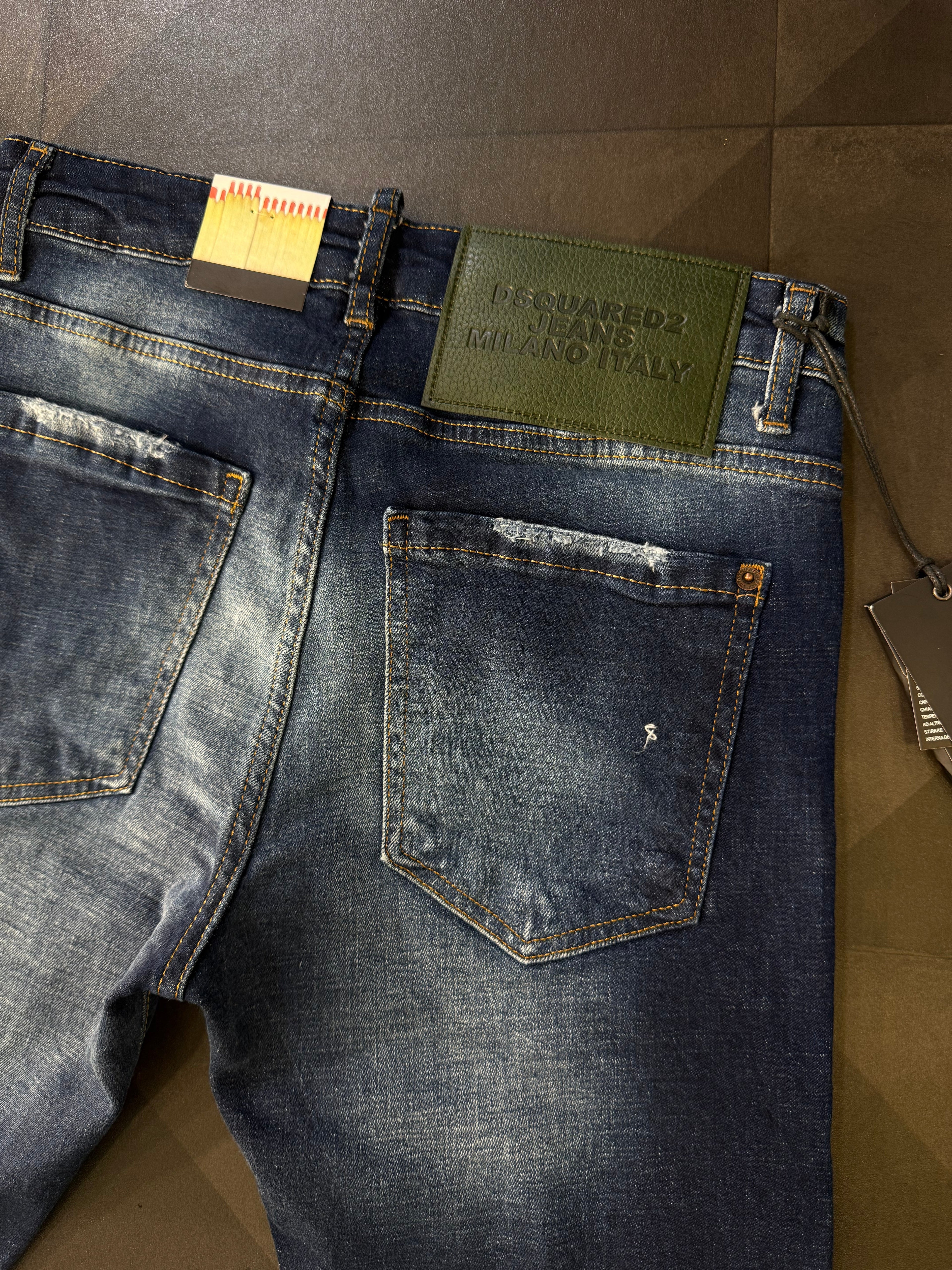 DSQ2 - JEAN 082