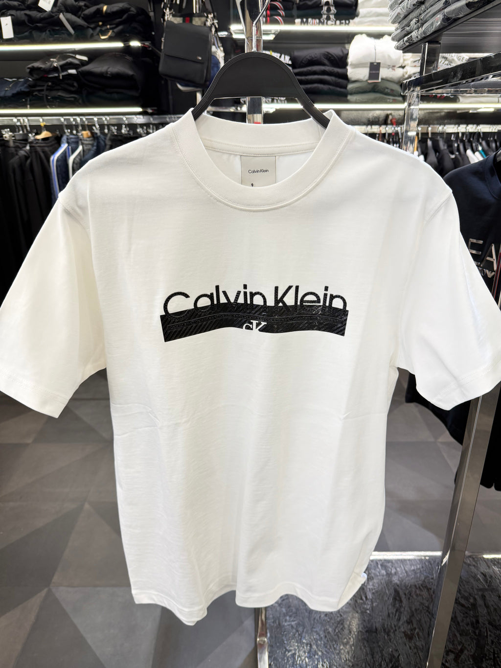 CALVIN KLEIN T-SHIRT 3A QUALITY