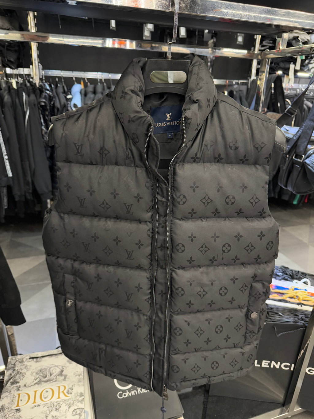 LOUIS VUITTON - ΑΜΑΝΙΚΟ ΜΑΥΡΟ