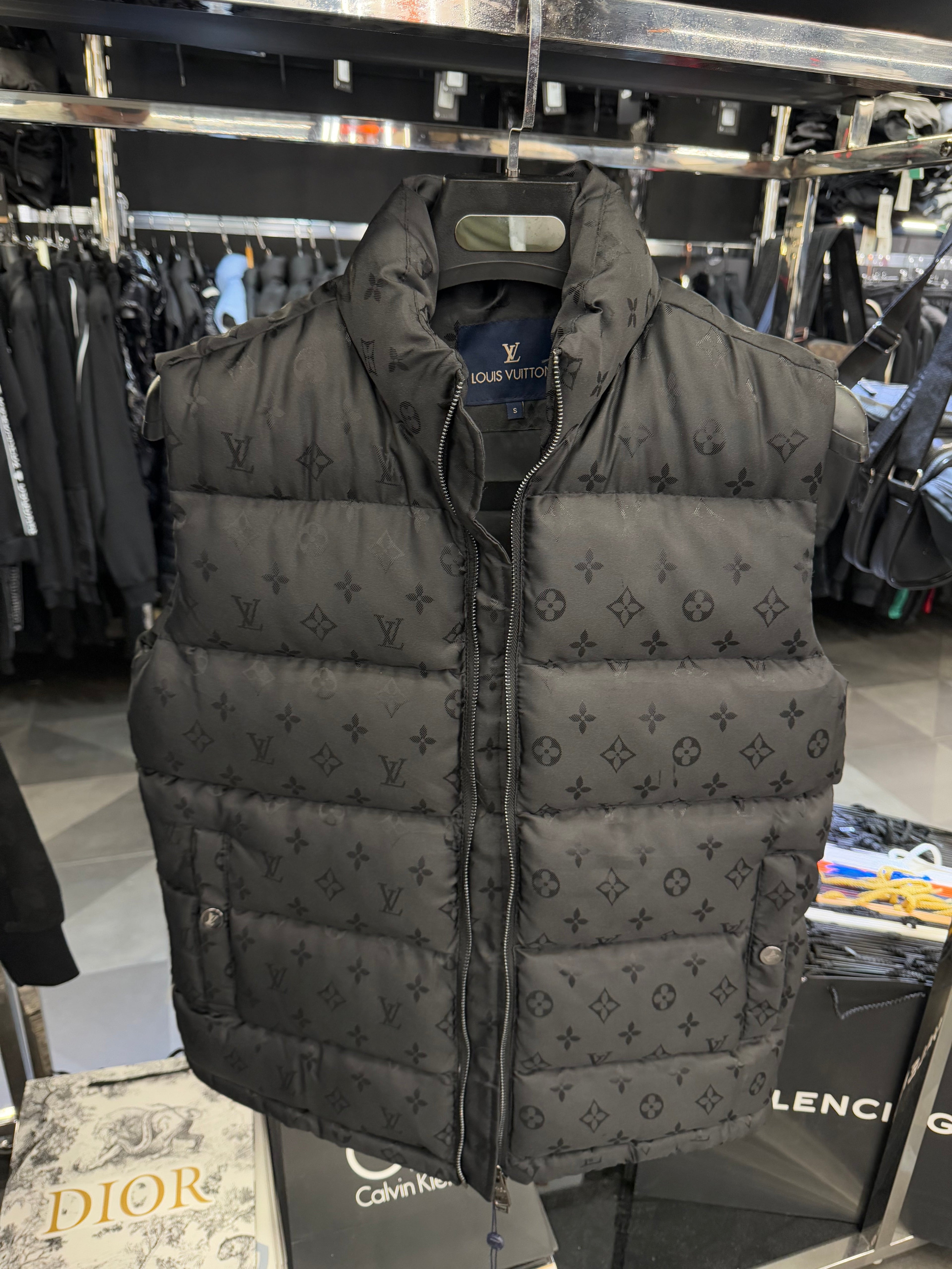 LOUIS VUITTON - ΑΜΑΝΙΚΟ ΜΑΥΡΟ