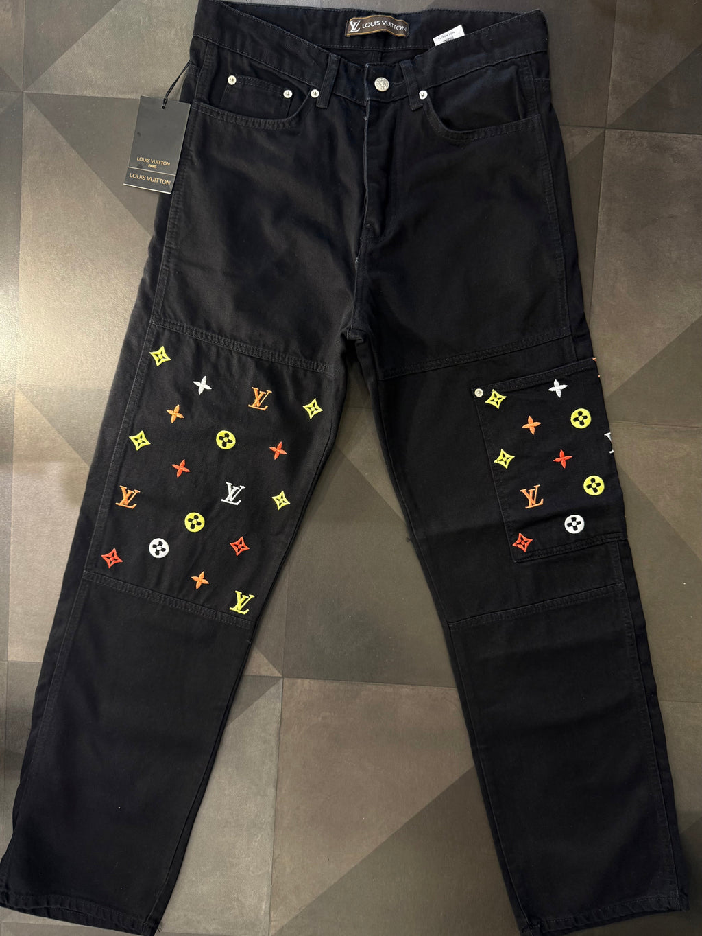 LOUIS VUITTON - JEAN 085