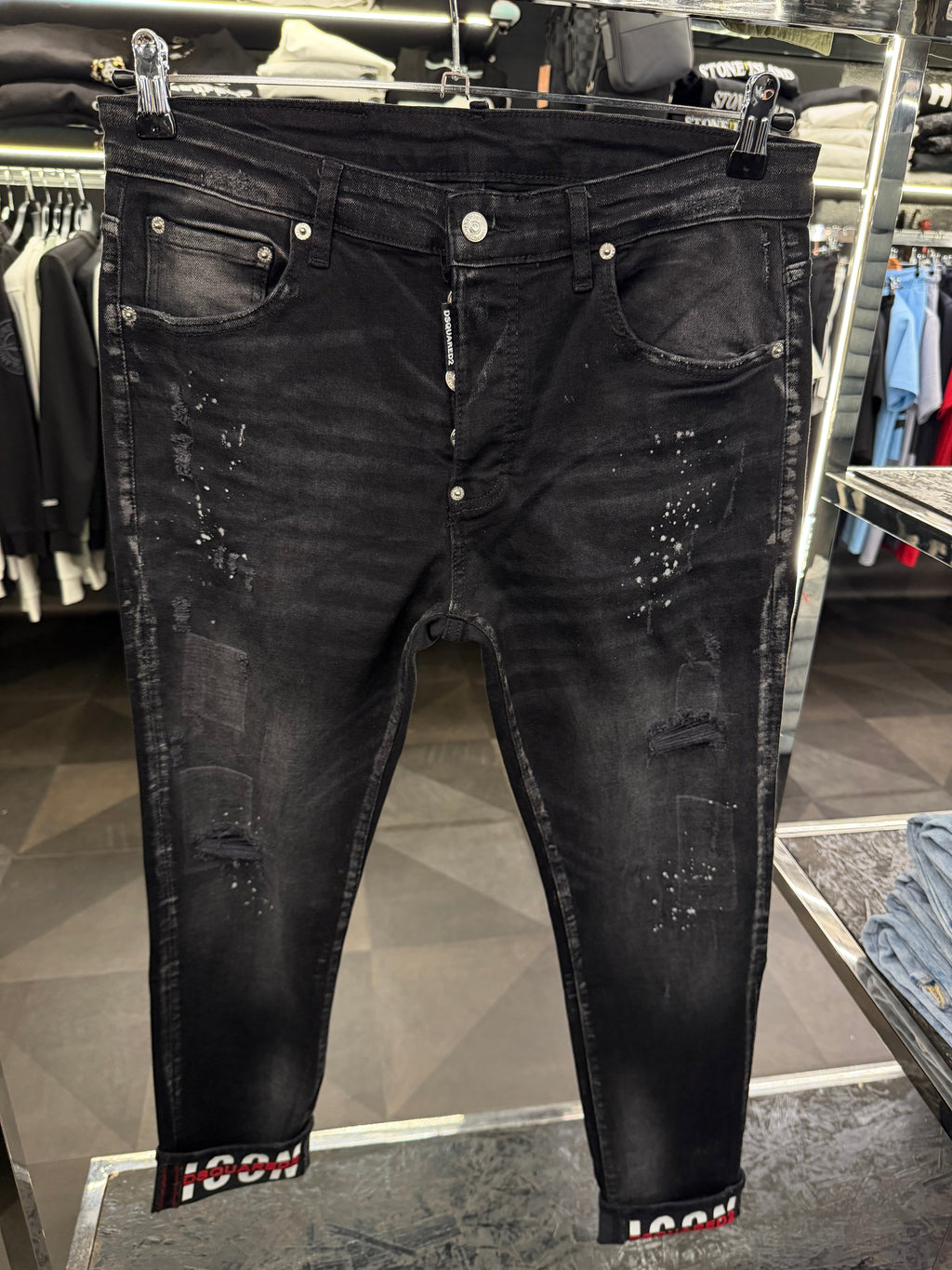 DSQ2  - JEAN 102