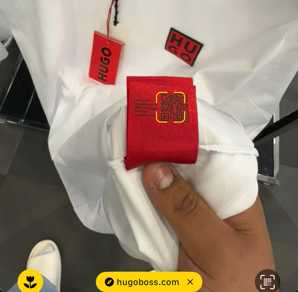 BOSS T-SHIRT
