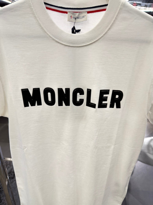 '- T-SHIRT NEW IN