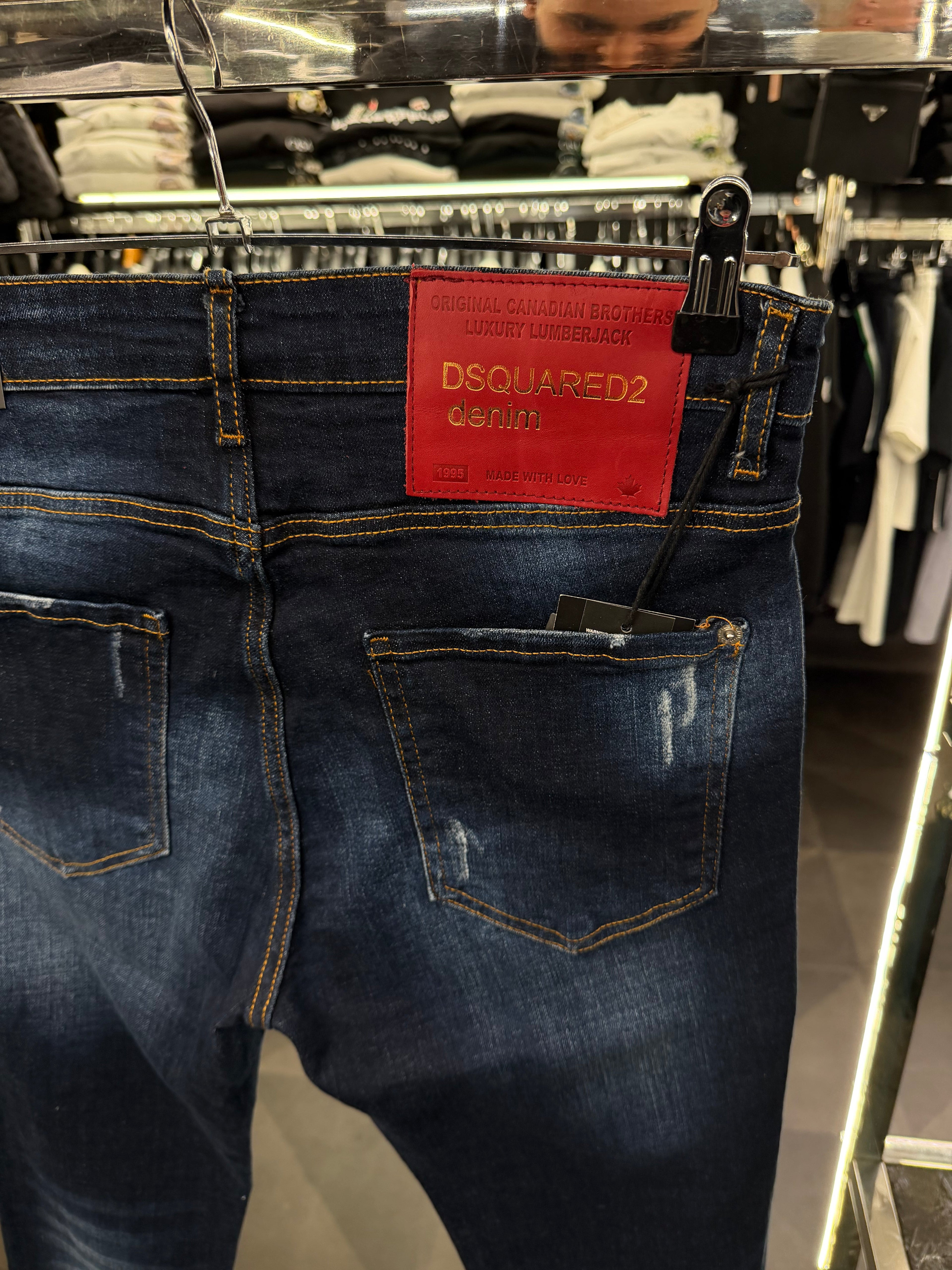 DSQ2  - JEAN 111