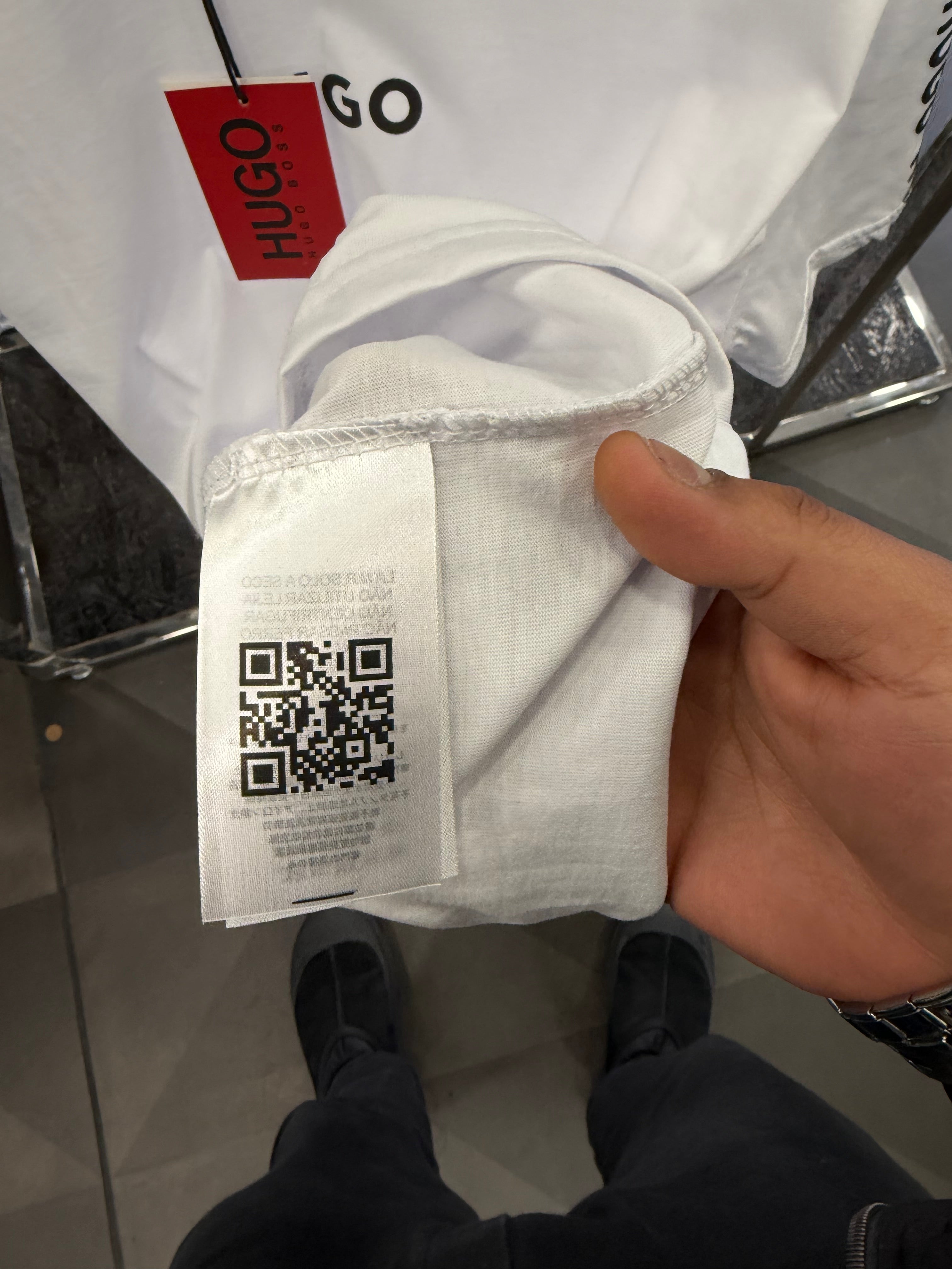 HUGO T-SHIRT NEW IN