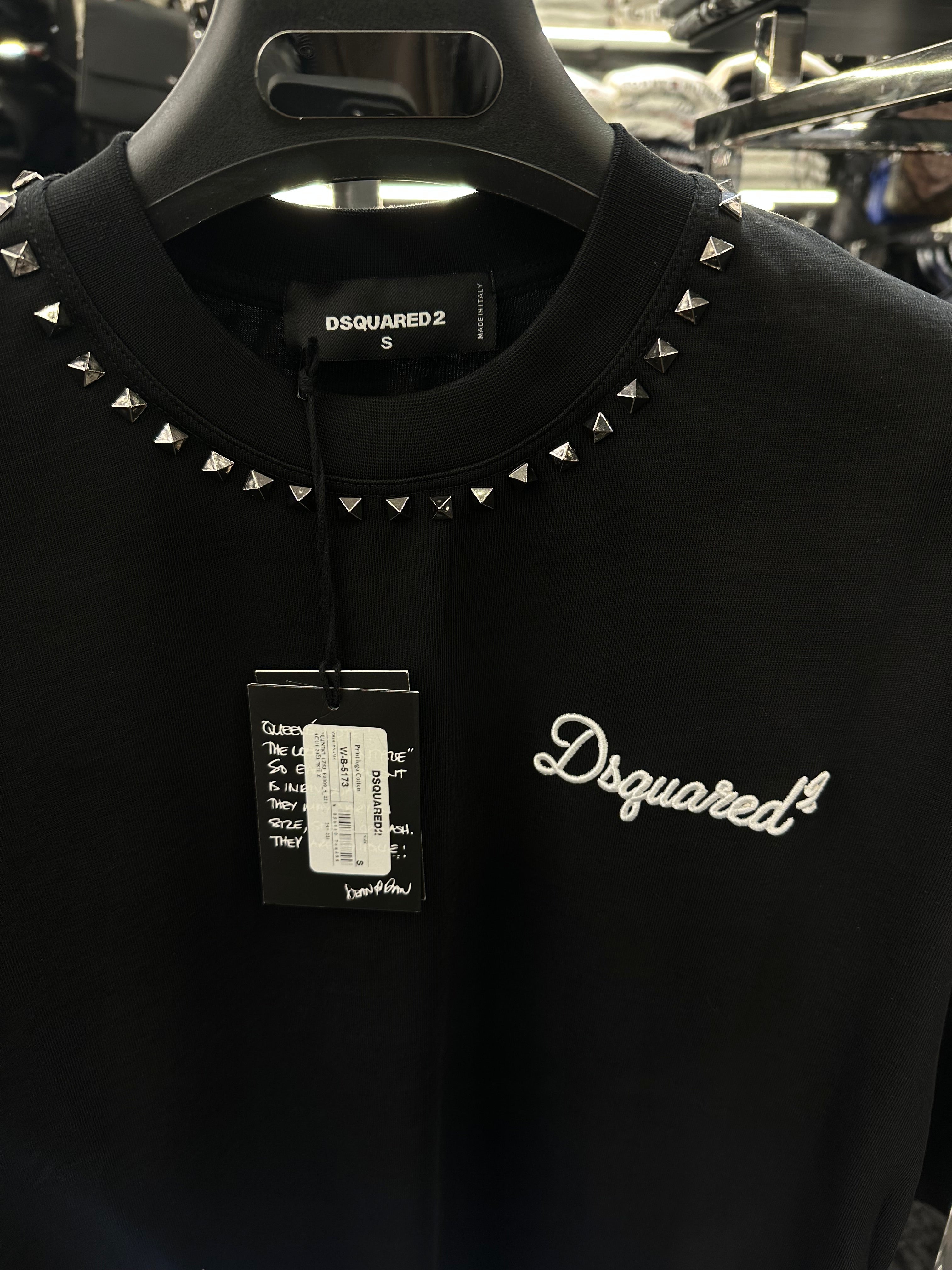 DSQ2 T-SHIRT NEW IN