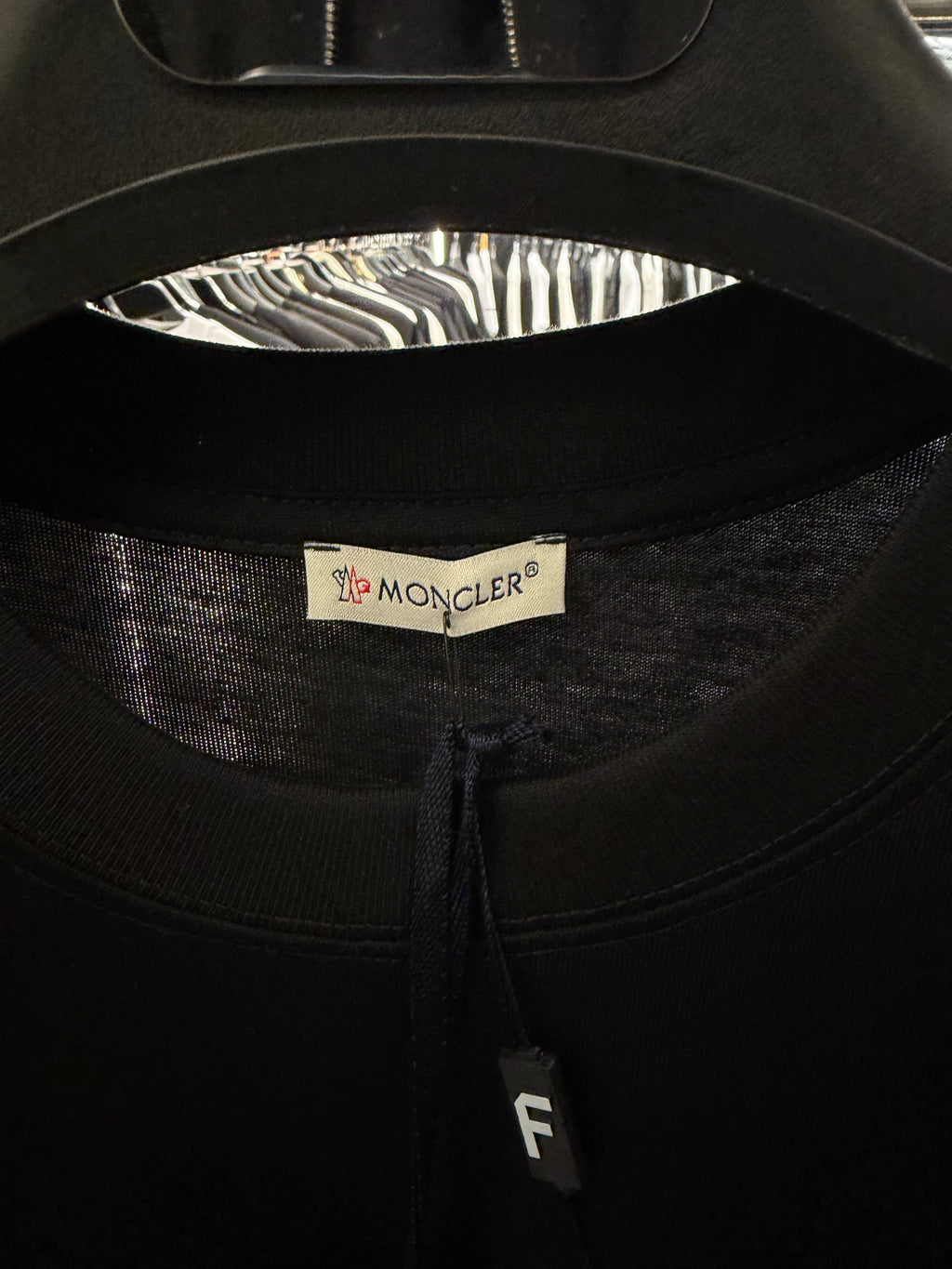 T-SHIRT NEW IN CODE 2796