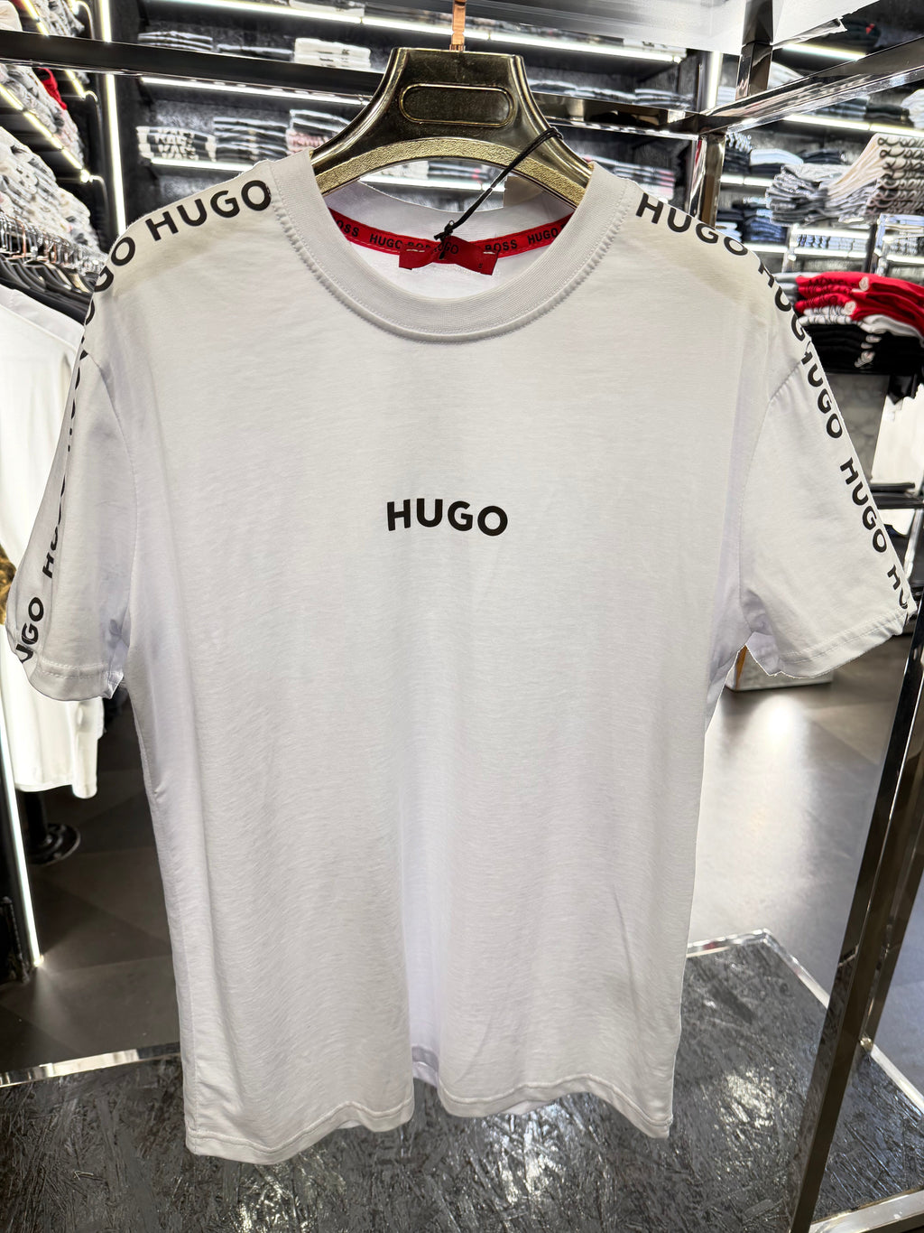 HUGO T-SHIRT NEW IN