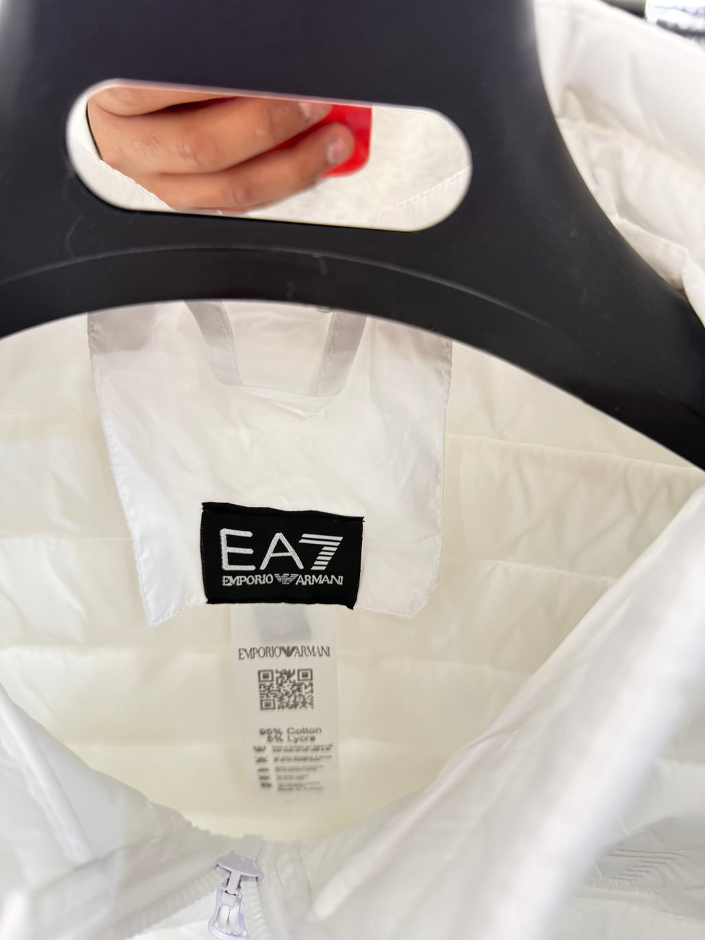 ΑΜΑΝΙΚΟ ΜΠΟΥΦΑΝ - EA7  ΛΕΥΚΟ SALES