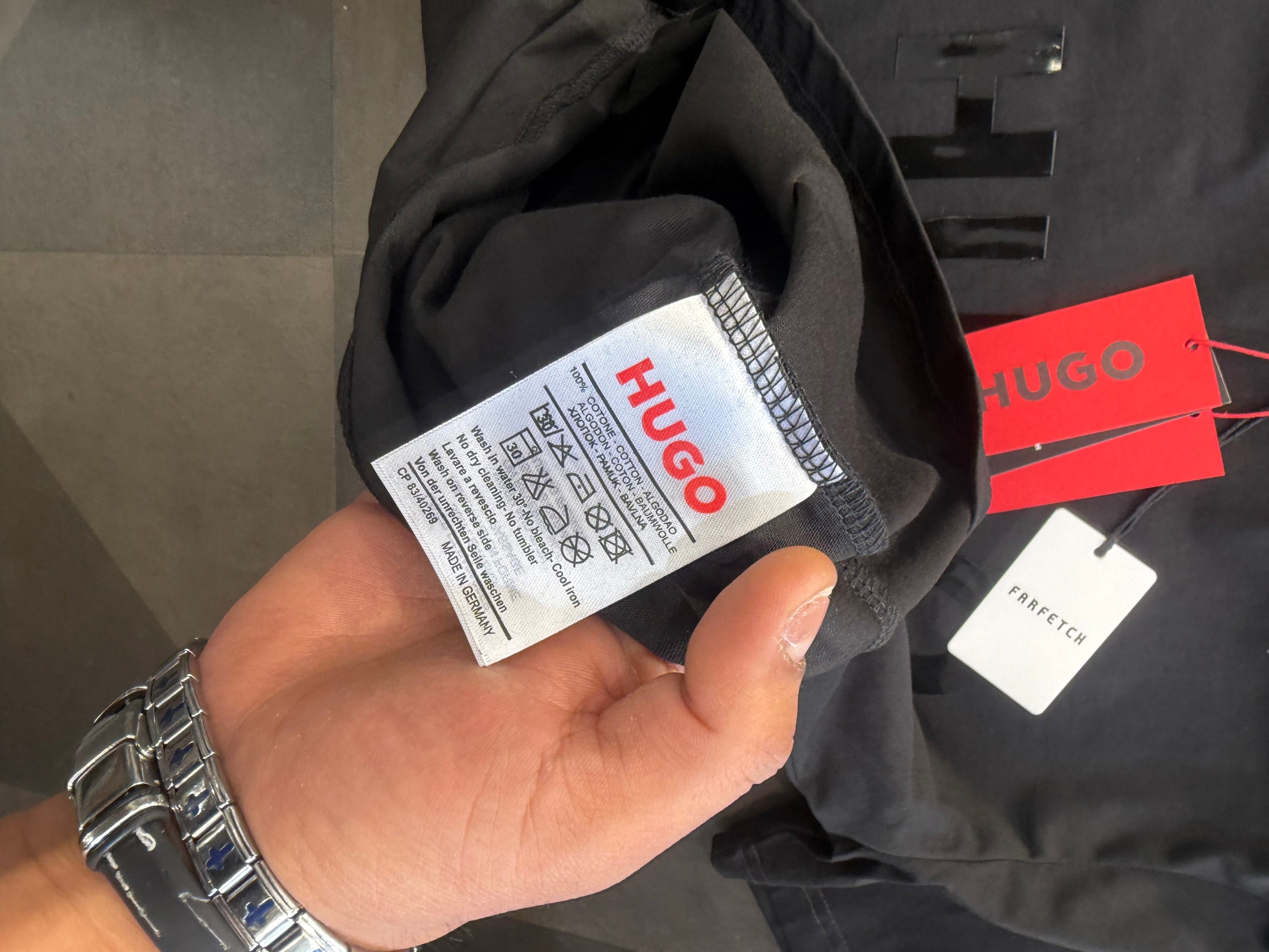 HUGO BOSS T-SHIRT NEW IN