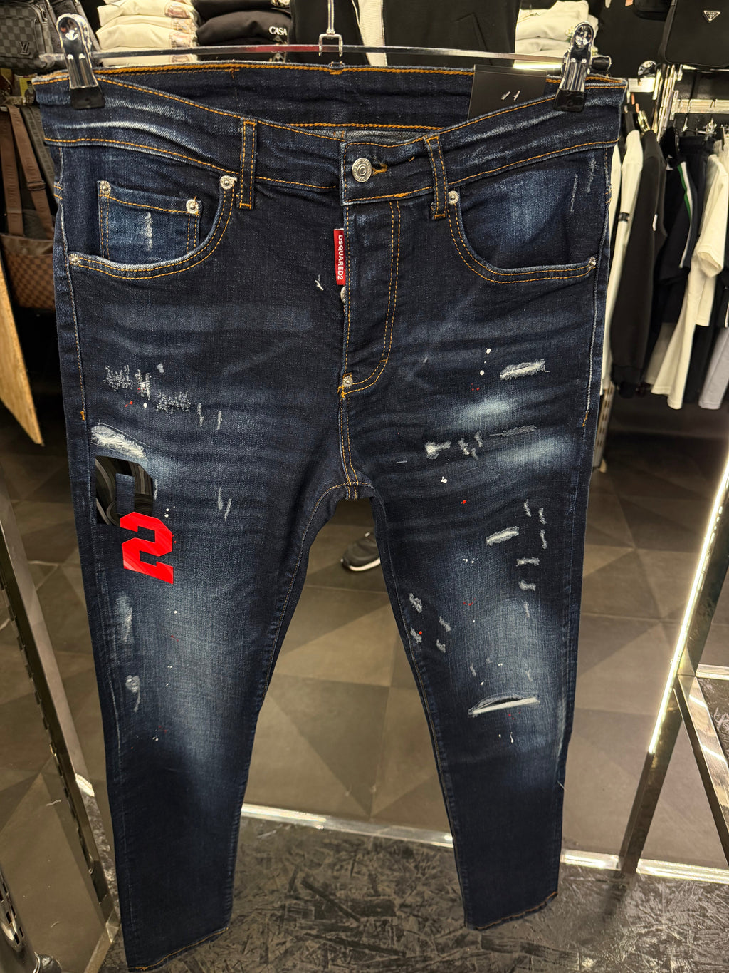 DSQ2  - JEAN 111