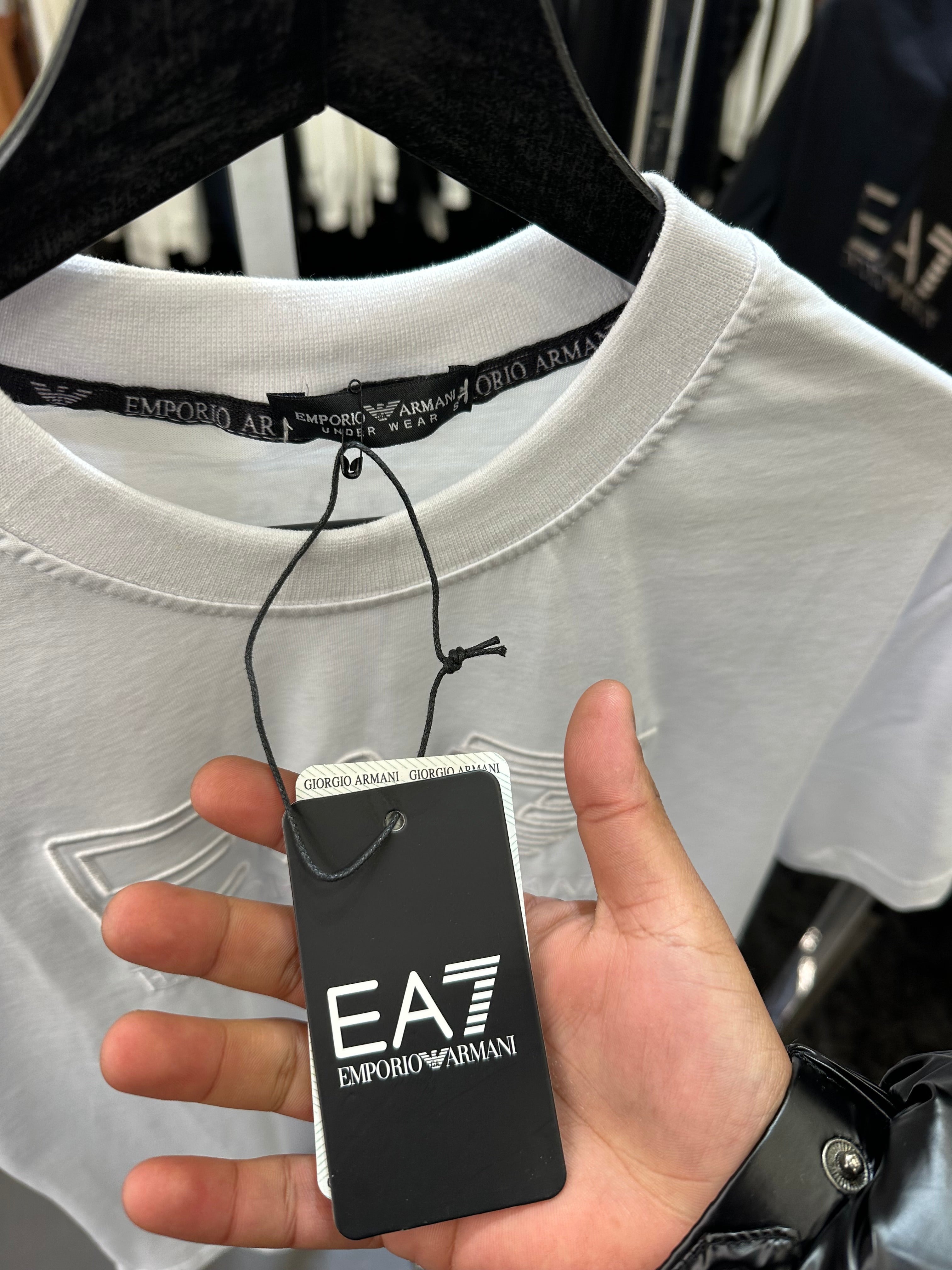 EA7 T-SHIRT NEW IN CODE