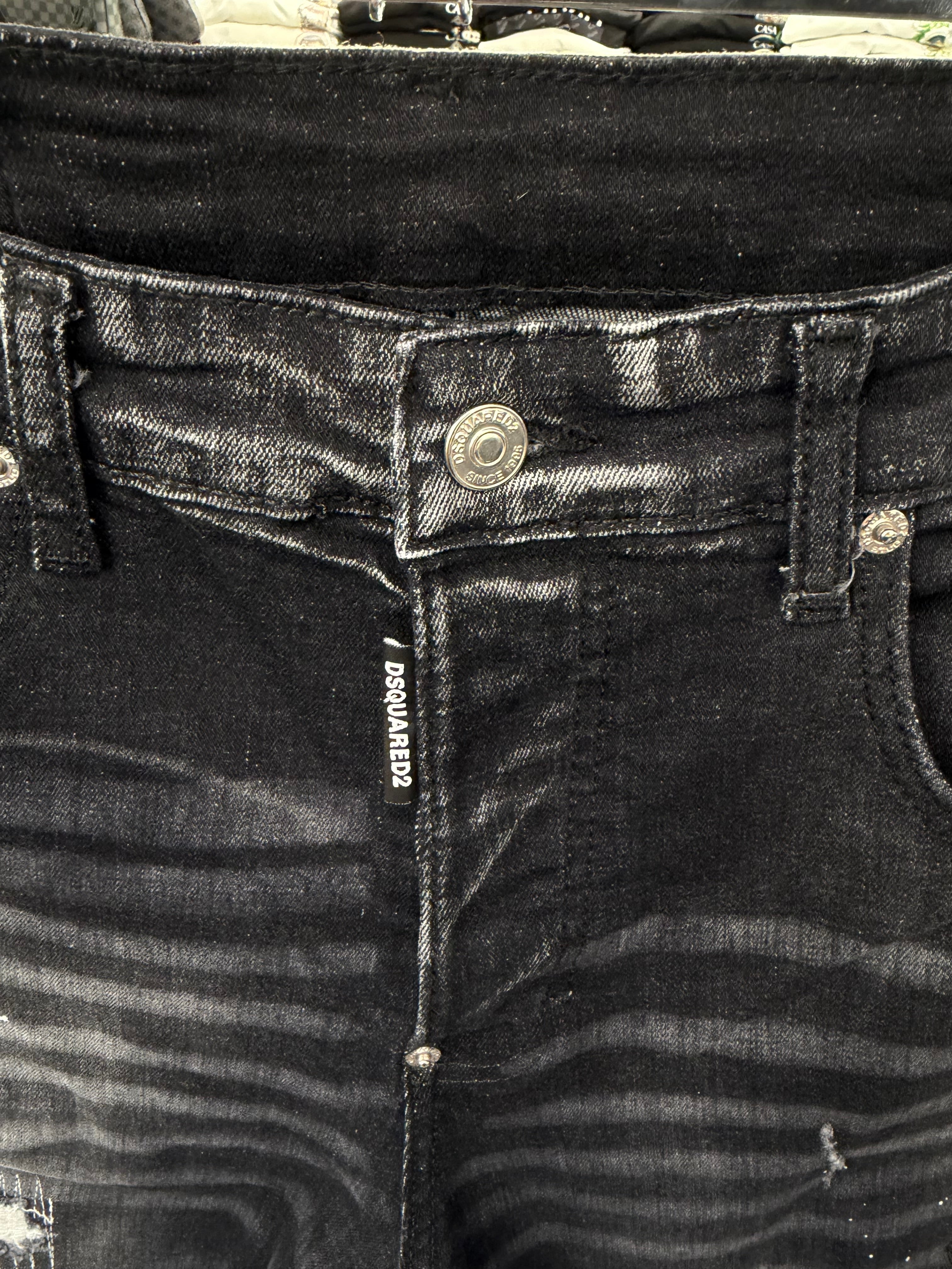 DSQ2  - JEAN 109