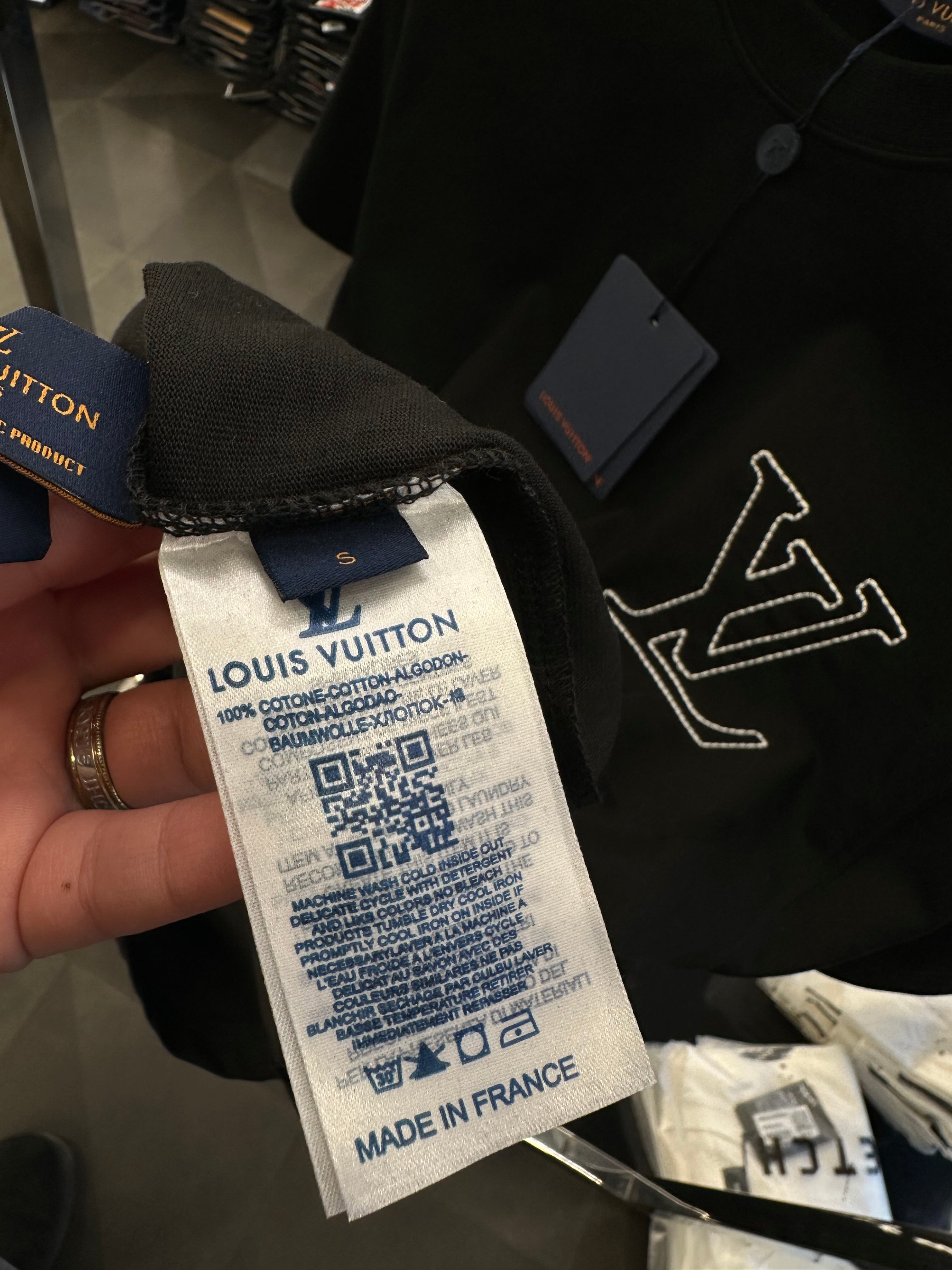 LOUIS VUITTON - T-SHIRT NEW IN