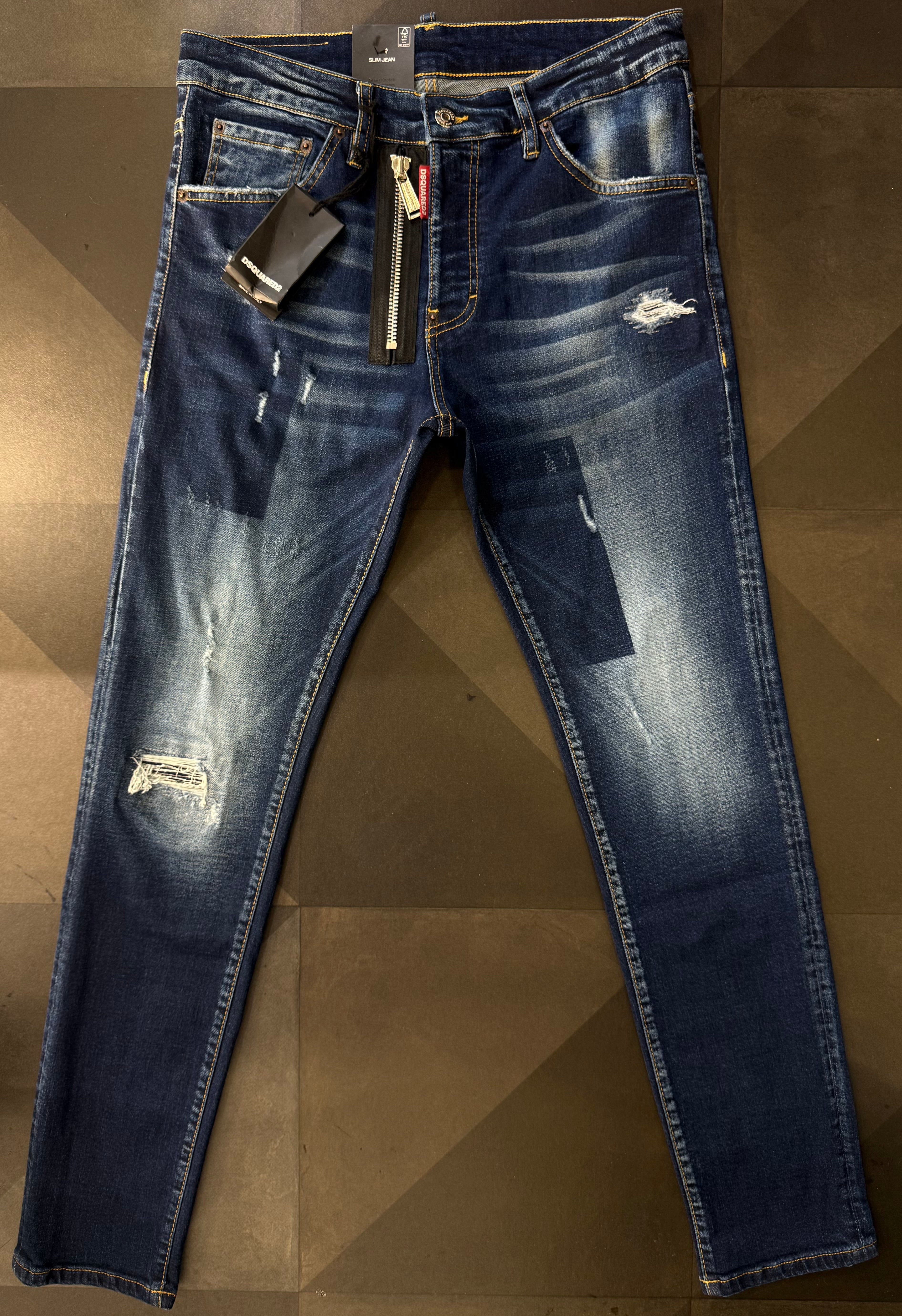 DSQ2 - JEAN 081