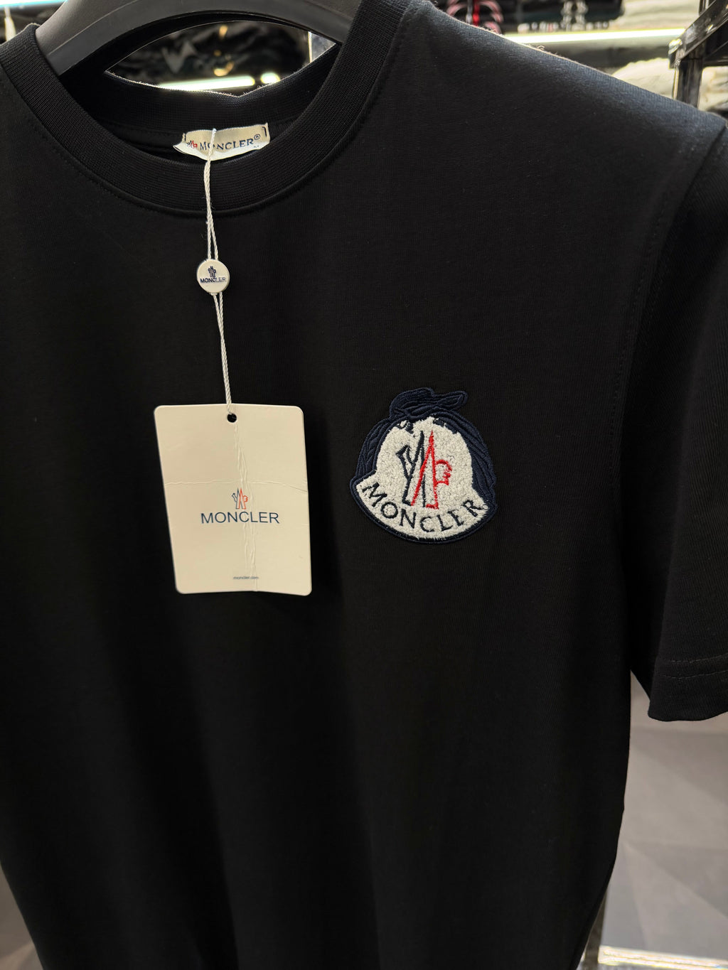 T-SHIRT NEW IN CODE 49202