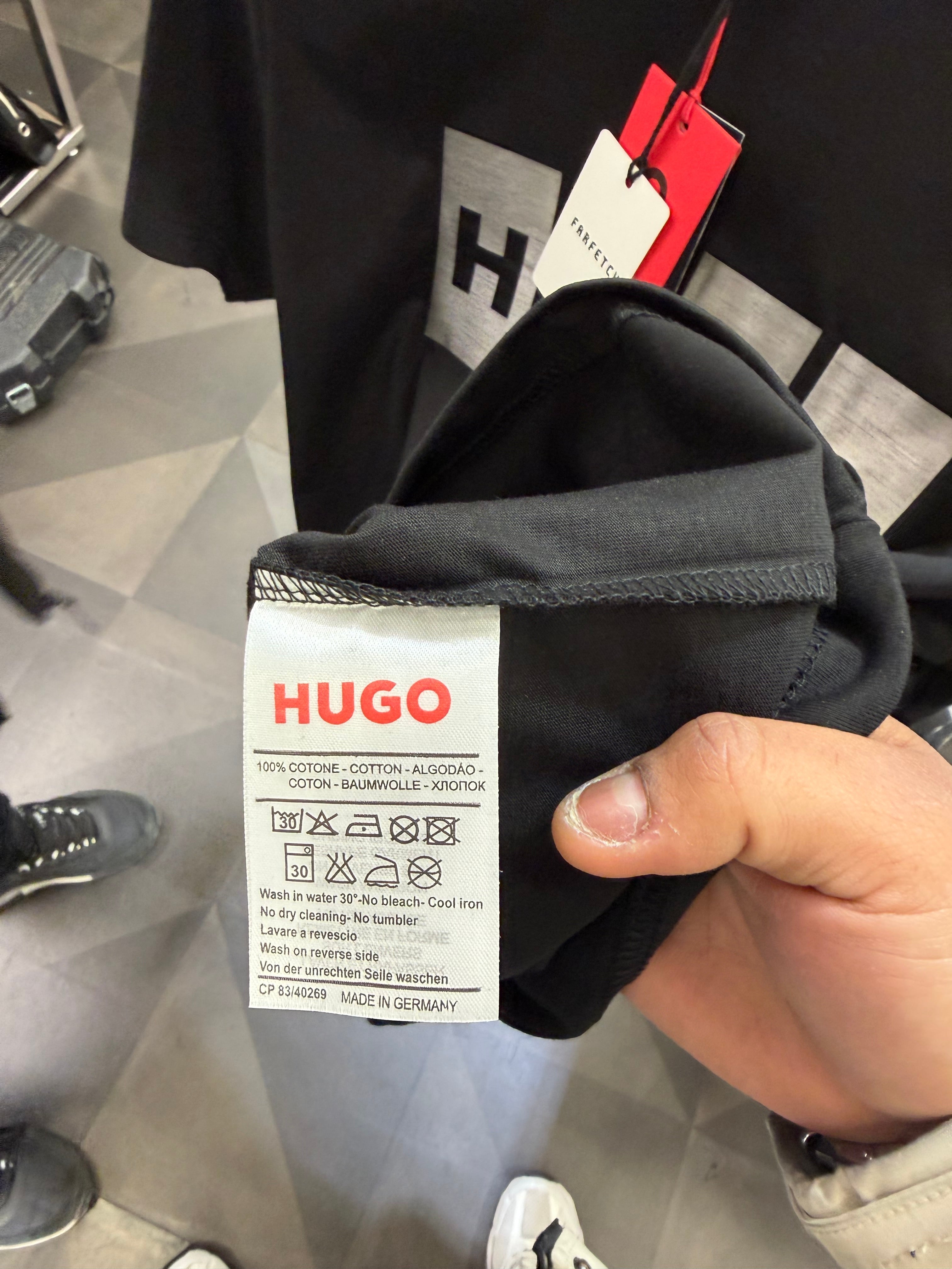 HUGO BOSS T-SHIRT 3A QUALITY