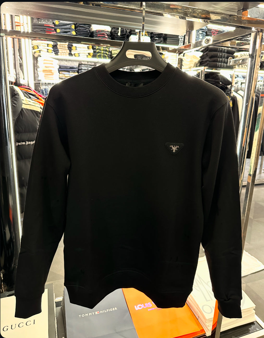 PRADA - ΦΟΥΤΕΡ SALES