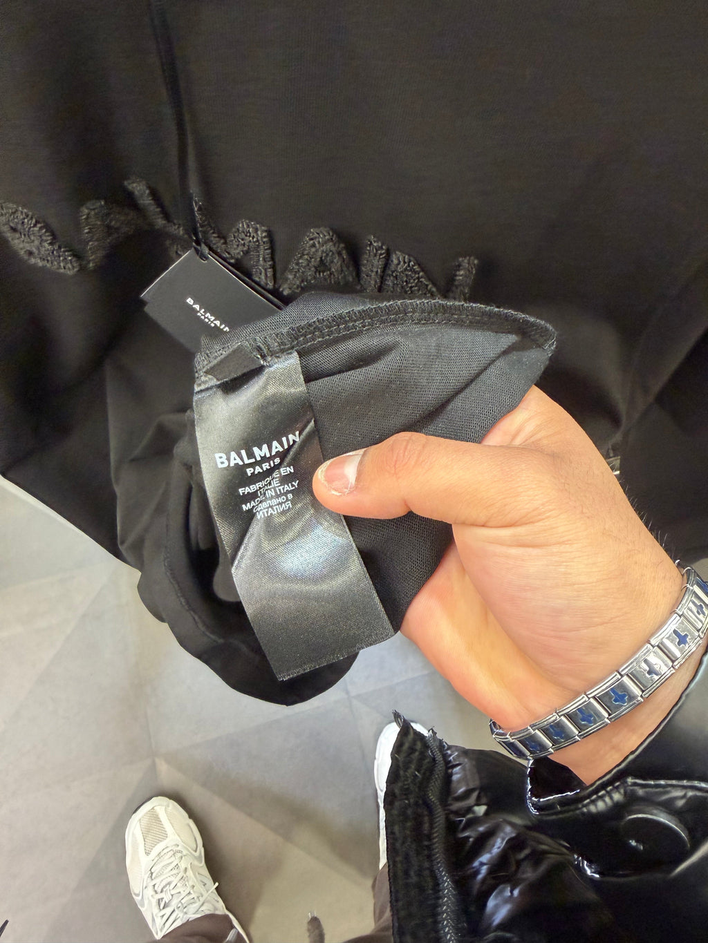 BALMAIN T-SHIRT NEW IN