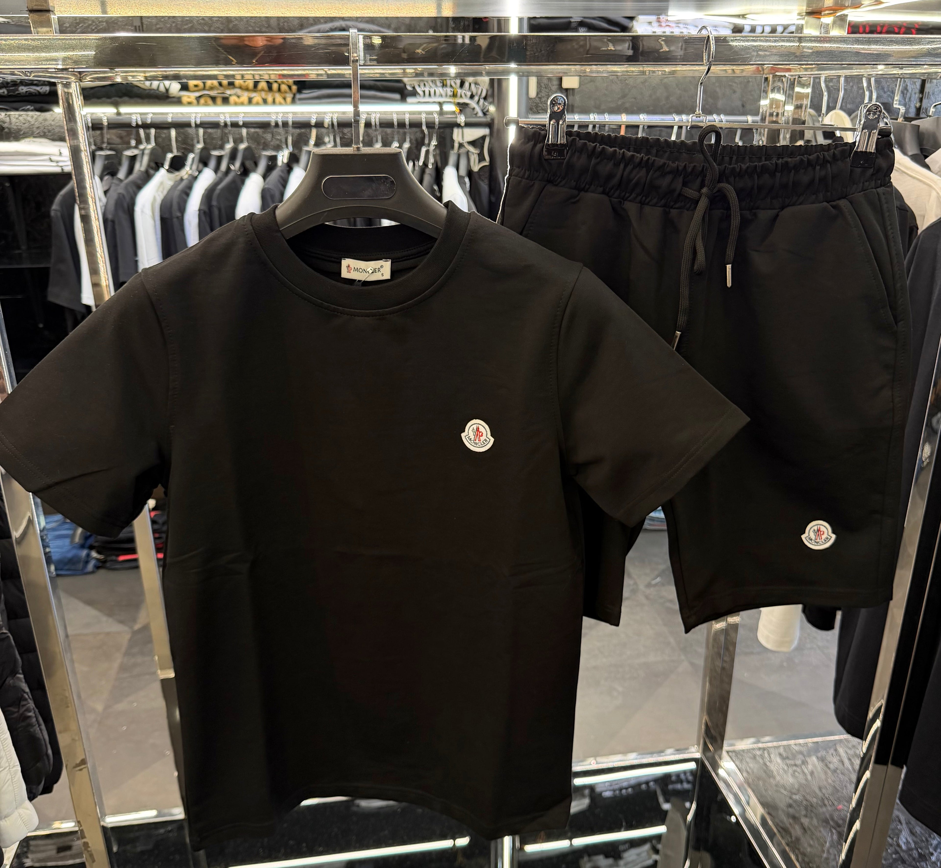 MONCLER - ΣΕΤ ΣΟΡΤΣ