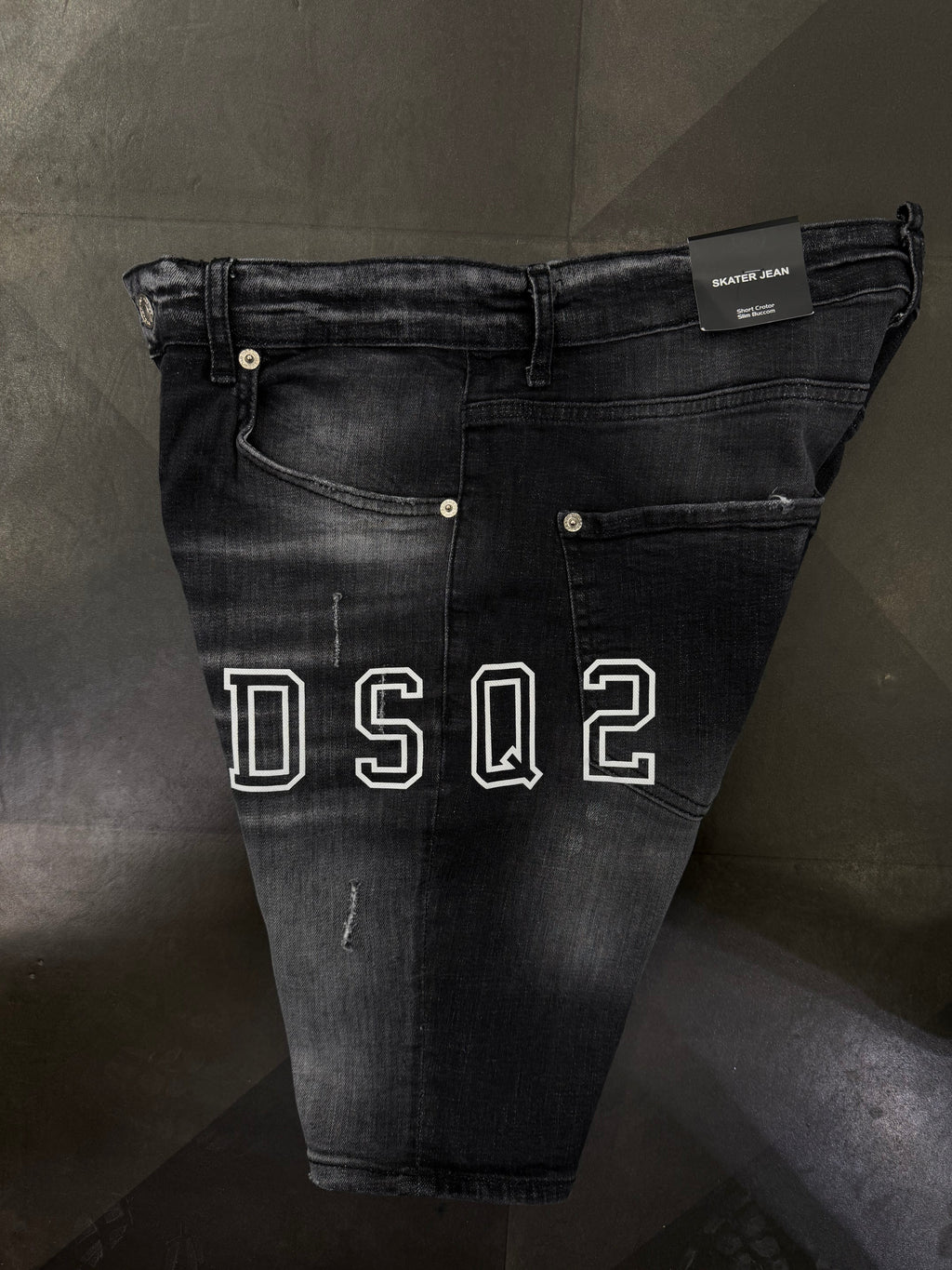 DSQ - ΒΕΡΜΟΥΔΑ 020
