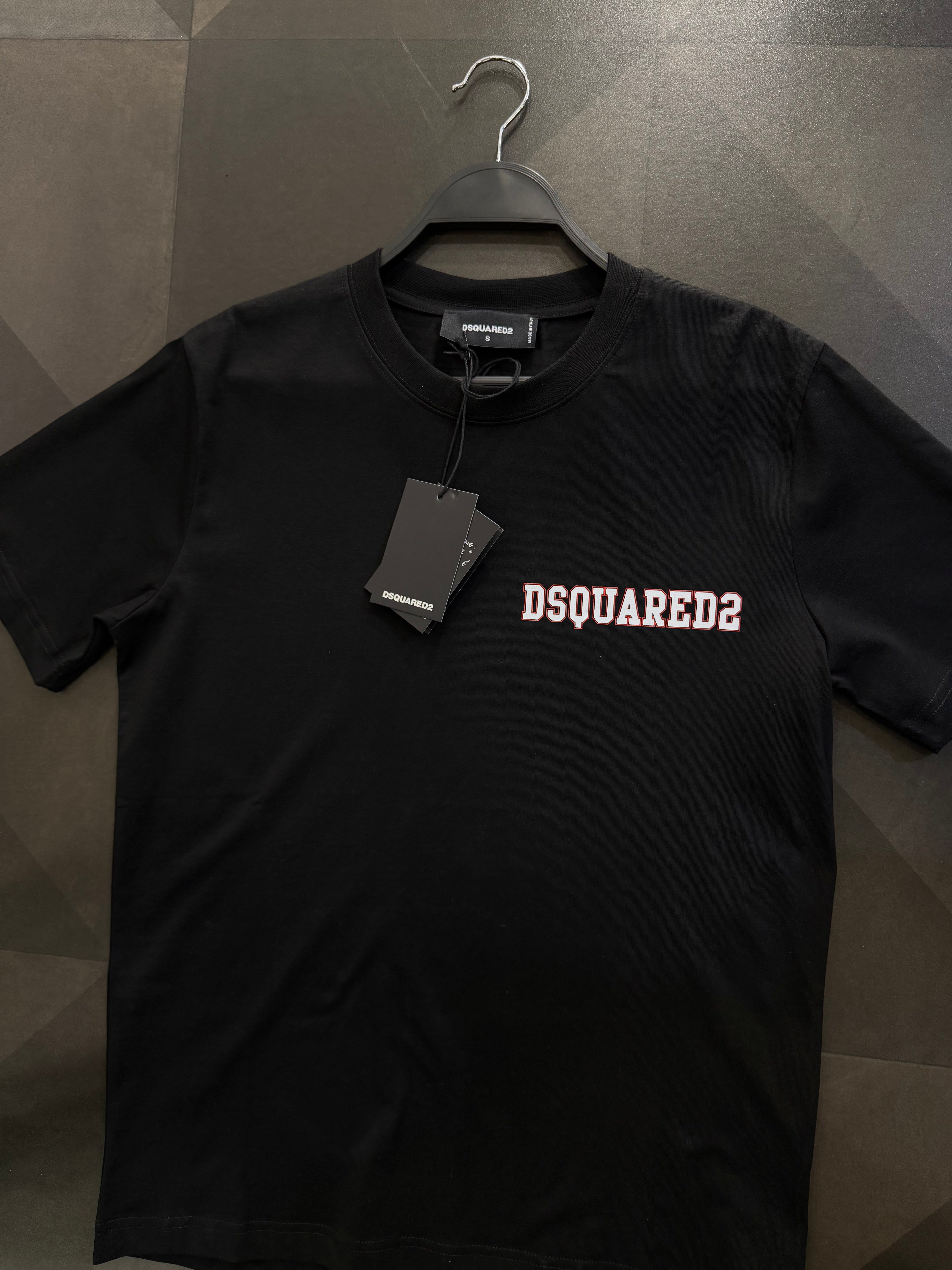 DSQ2 - T-SHIRT NEW IN