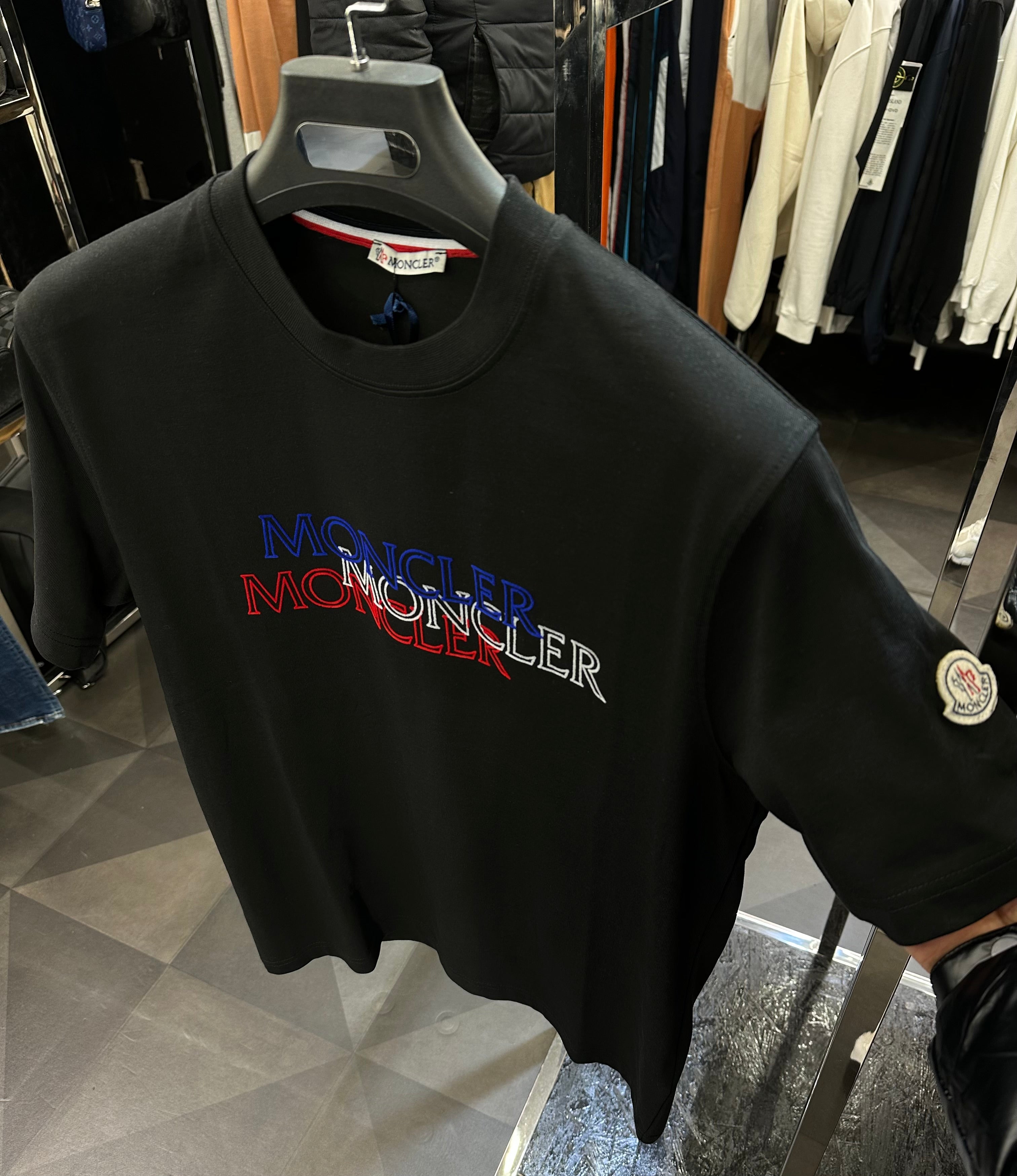 T-SHIRT NEW IN CODE 10286