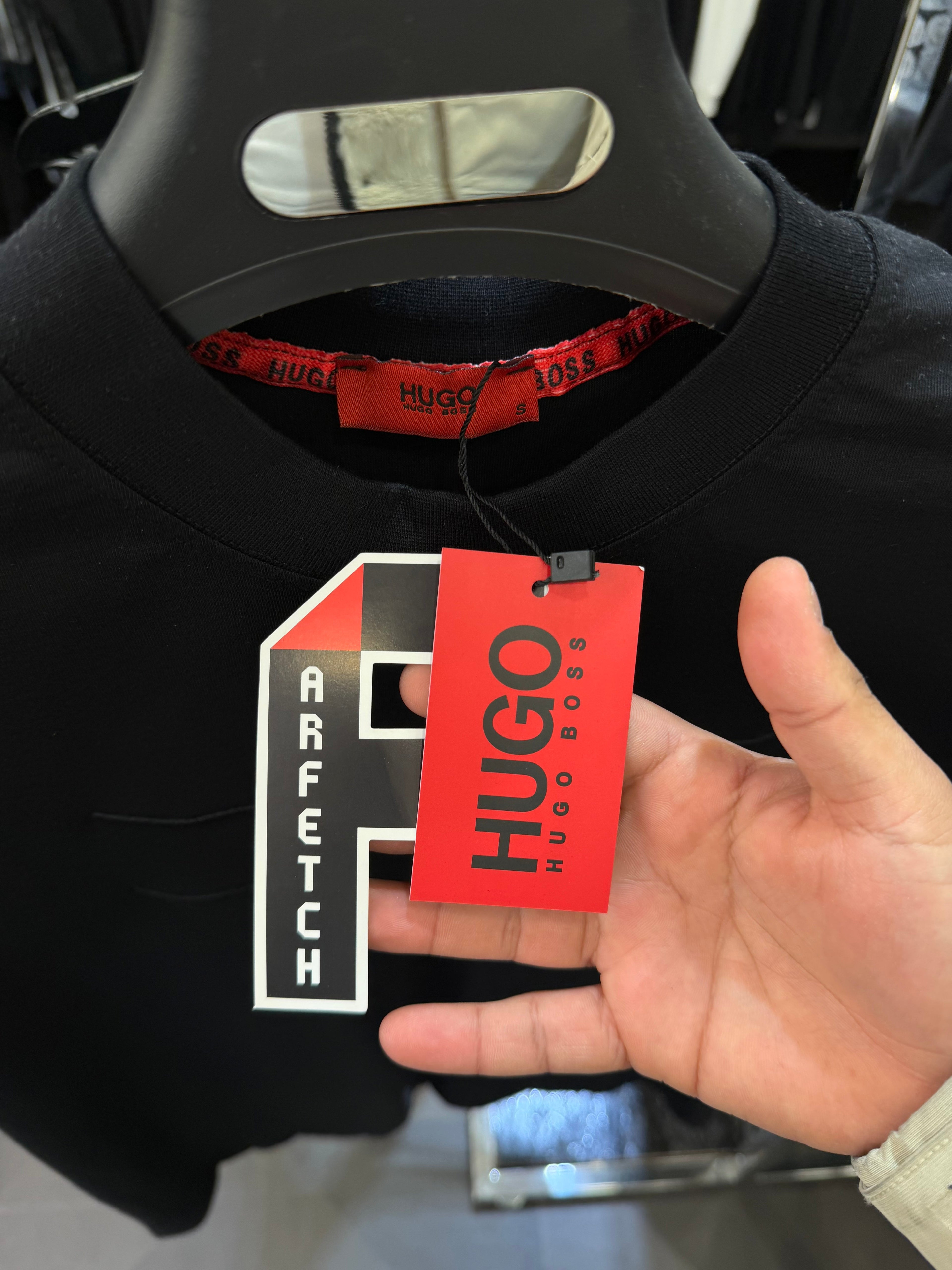 HUGO BOSS T-SHIRT 3A QUALITY
