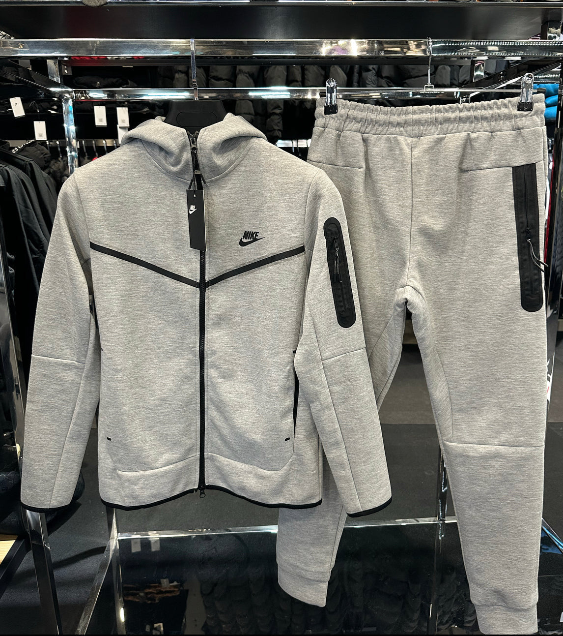 NIKE ΣΕΤ TECH FLEECE -ΓΚΡΙ FINISH SEASON