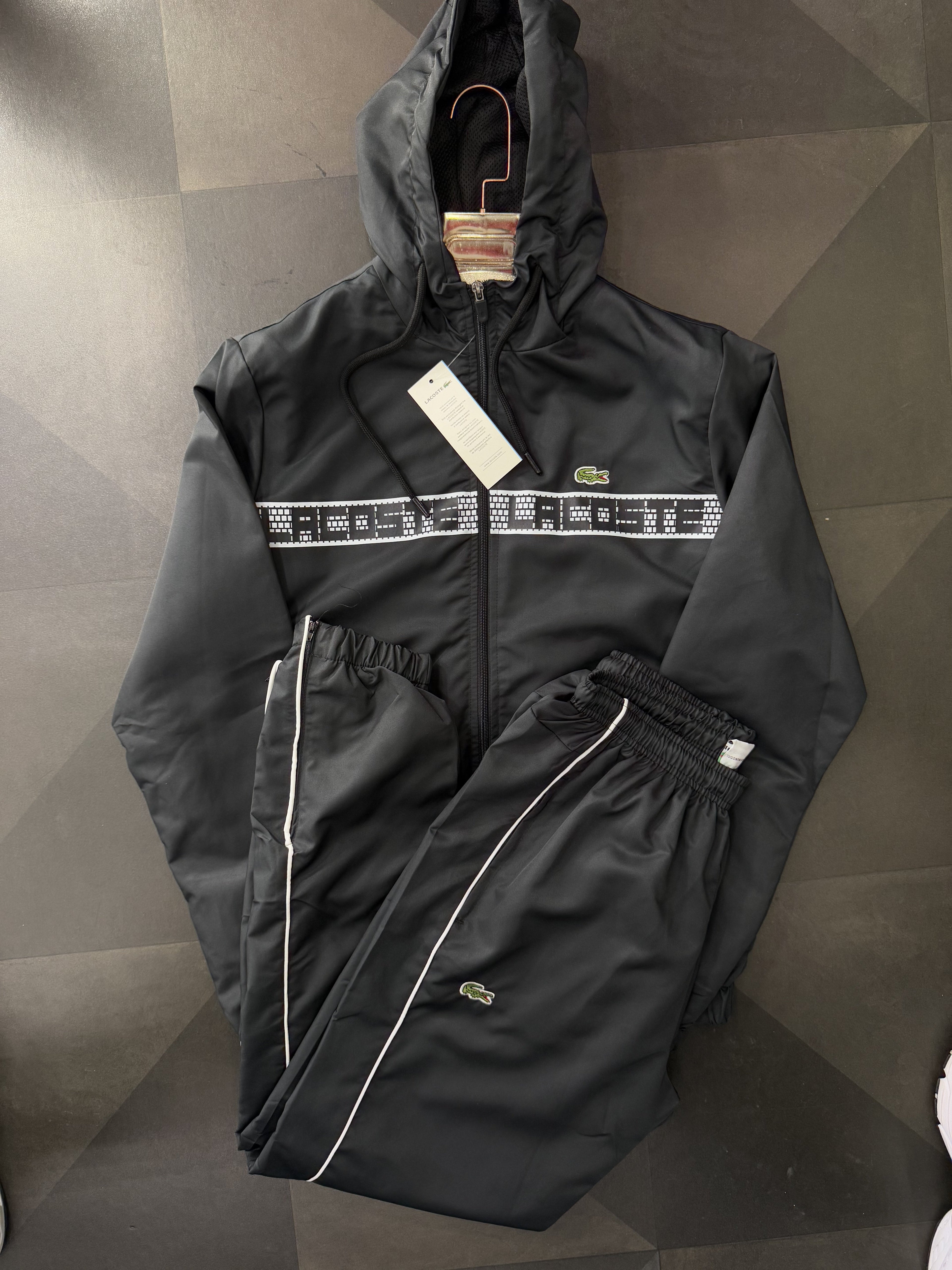 LACOSTE - ΣΕΤ