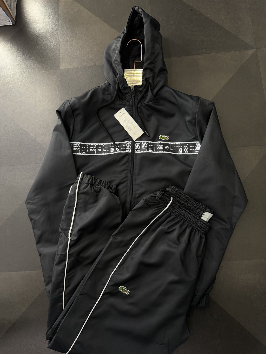 LACOSTE - ΣΕΤ
