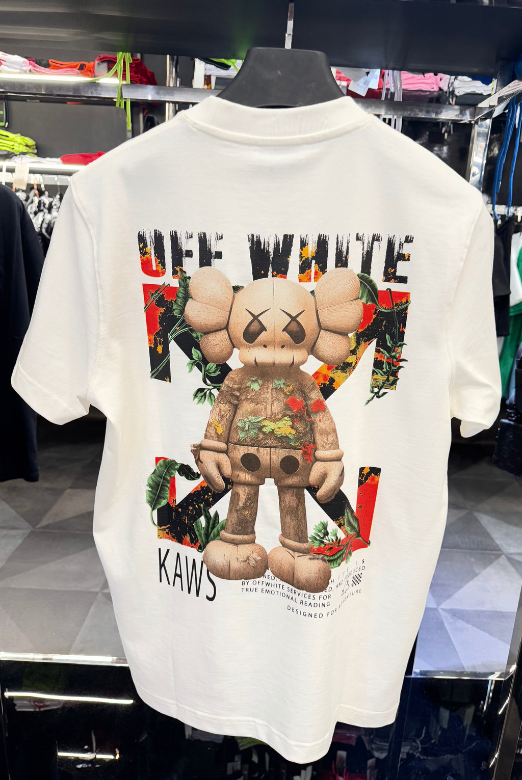 T-SHIRT - OFF WHITE