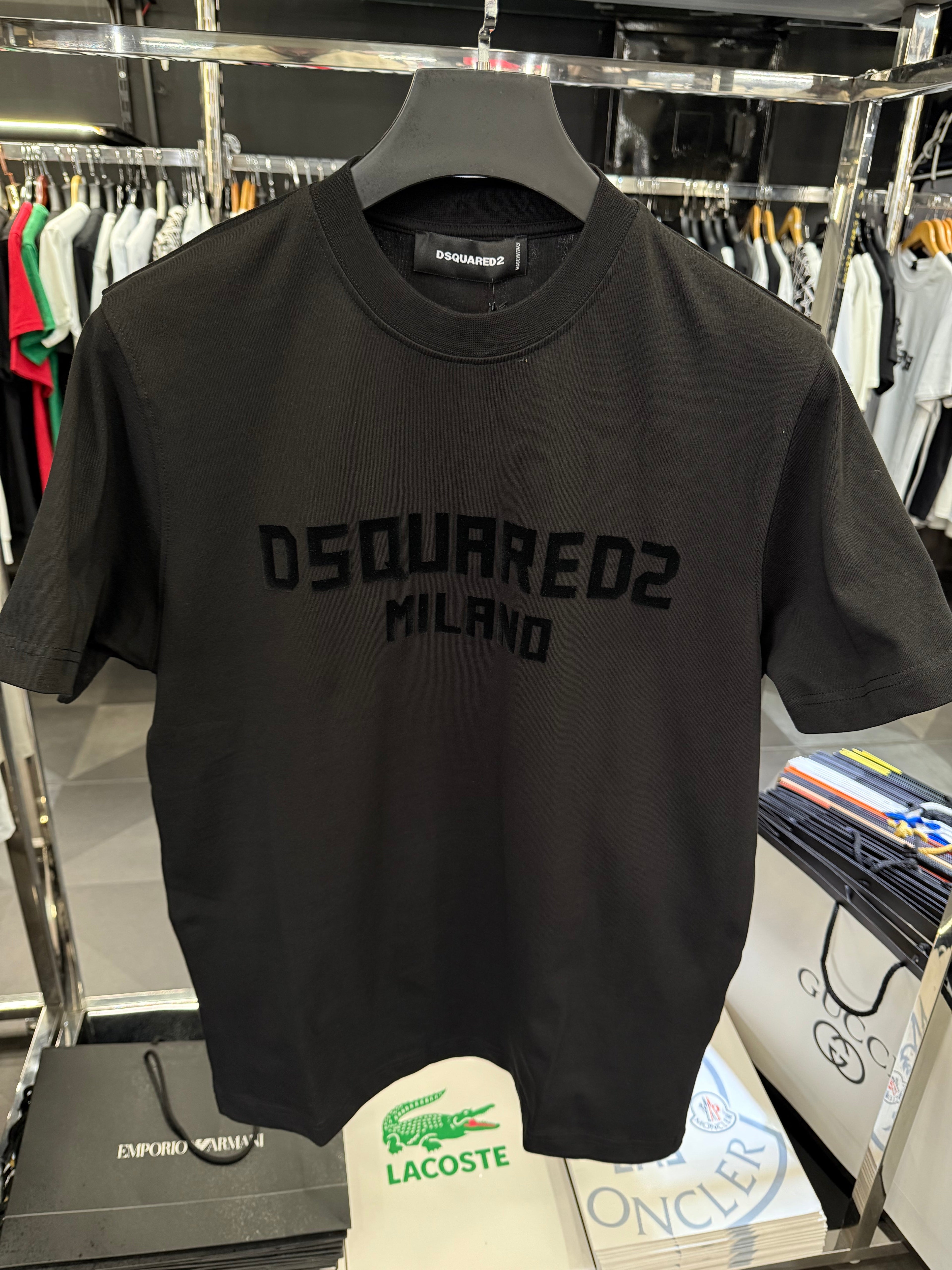DSQ2 - T-SHIRT 2026