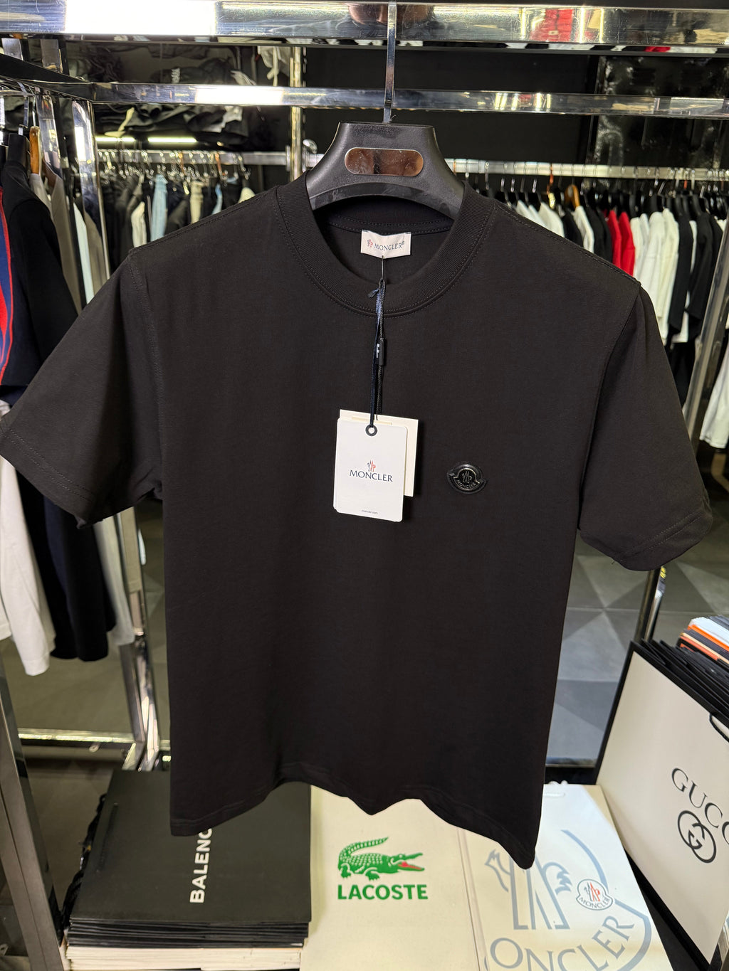 T-SHIRT - CODE 6915