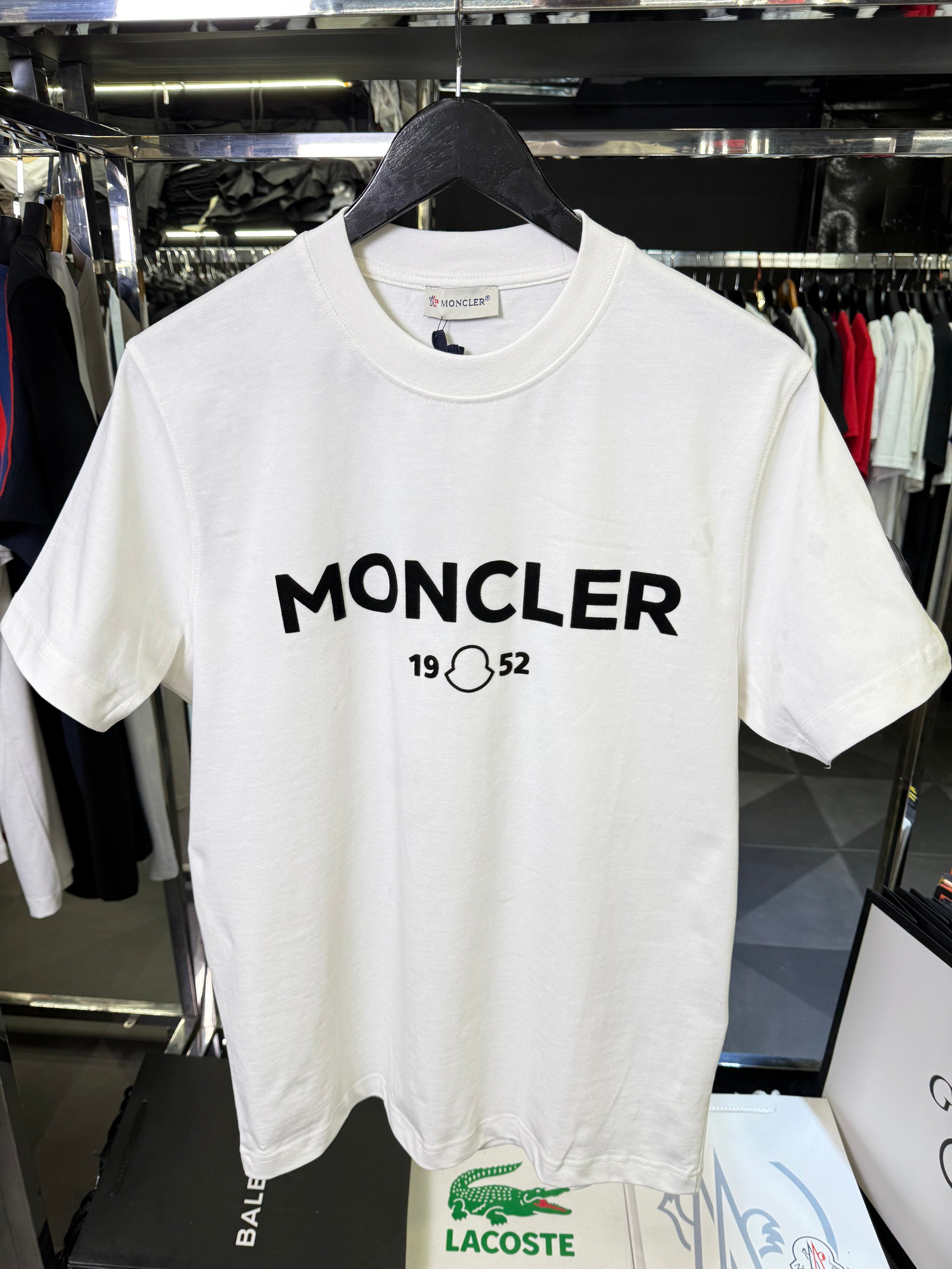 T-SHIRT 2026