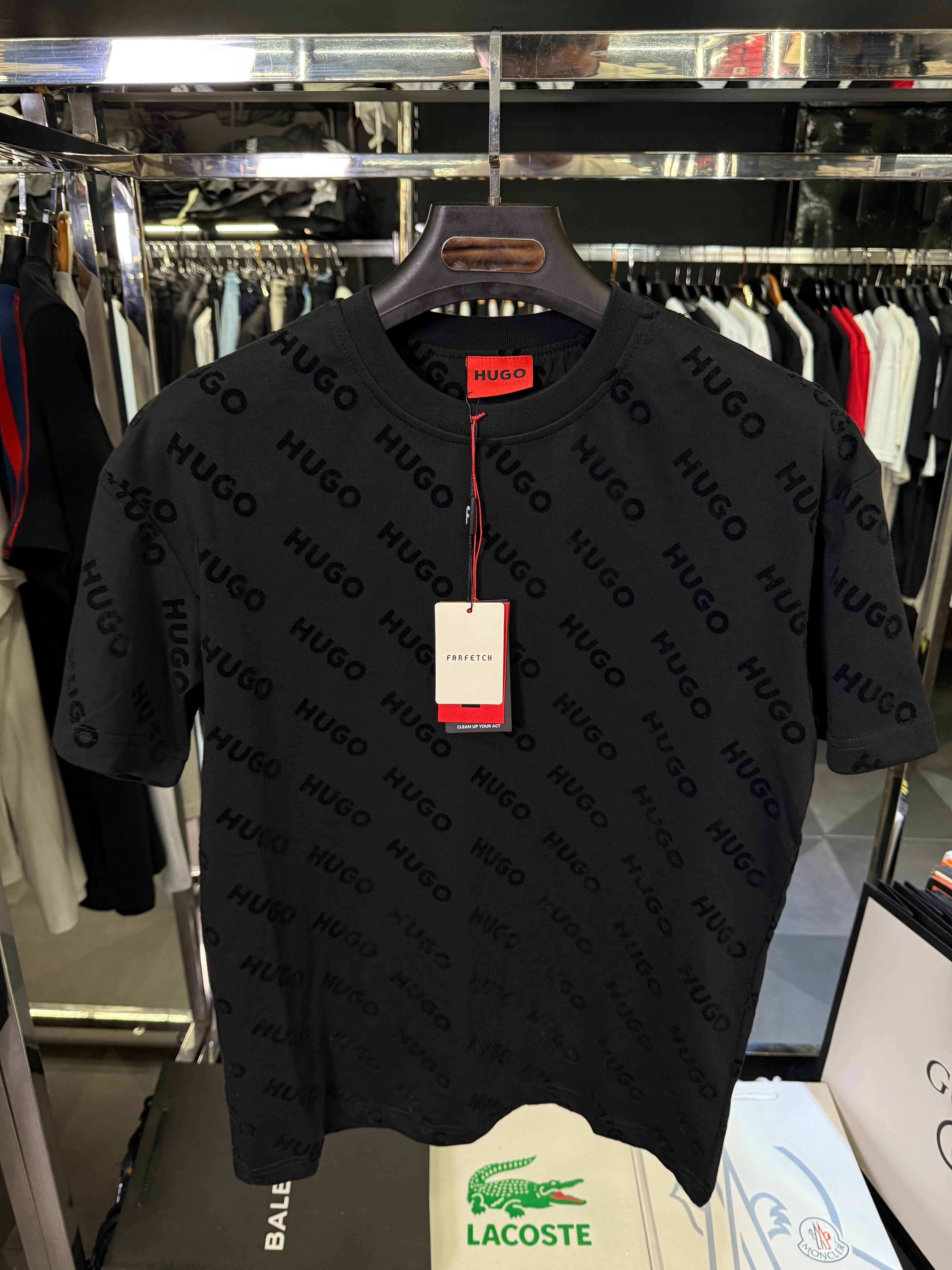 HUGO - T-SHIRT